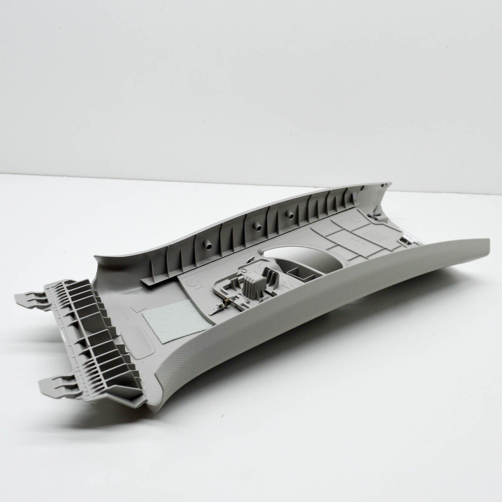 new volkswagen golf mk8 cd1 right side b pillar trim 5h0867244brm5 original