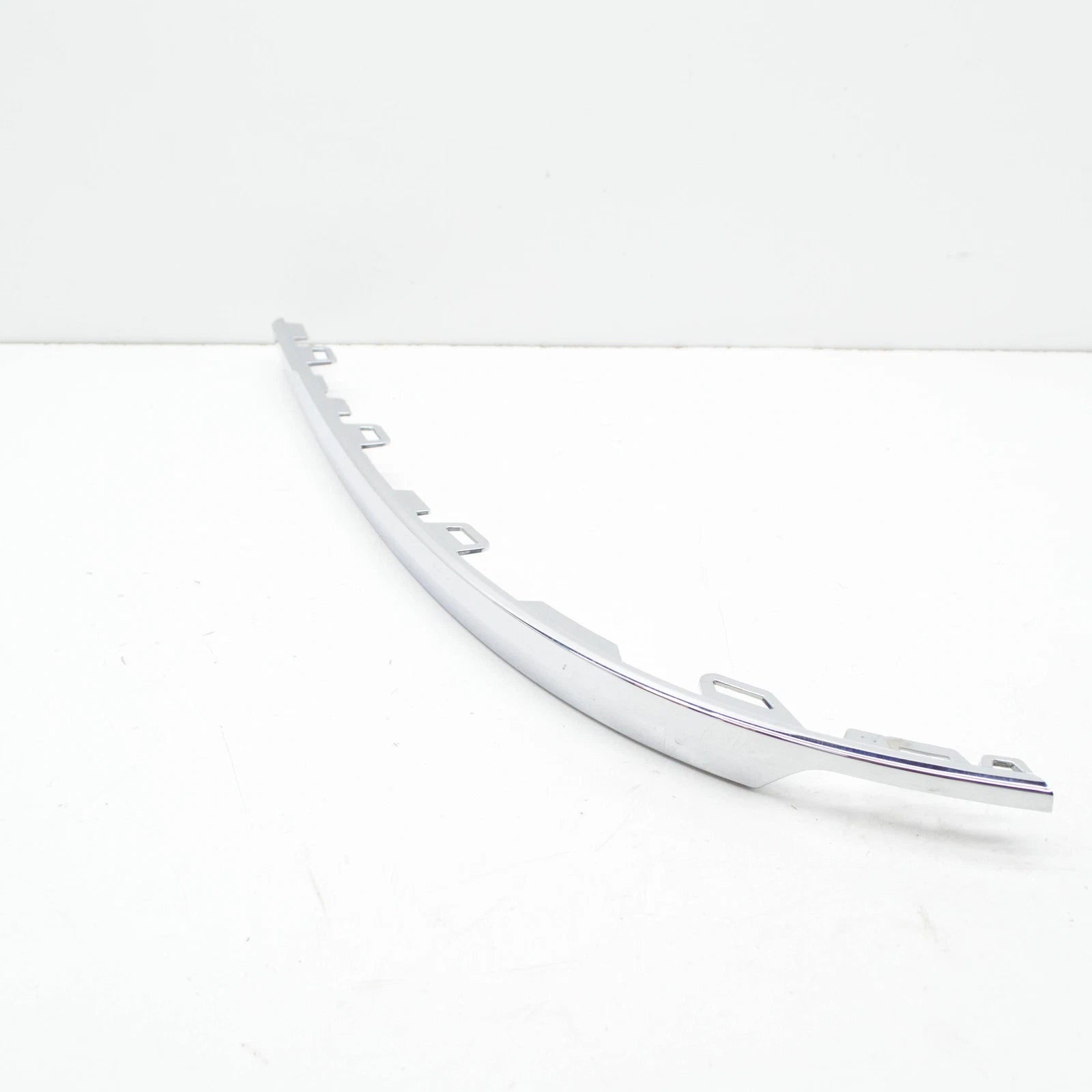 NEW VOLKSWAGEN TIGUAN AD REAR LEFT BUMPER MOLDING TRIM 5NN8538412ZZ
