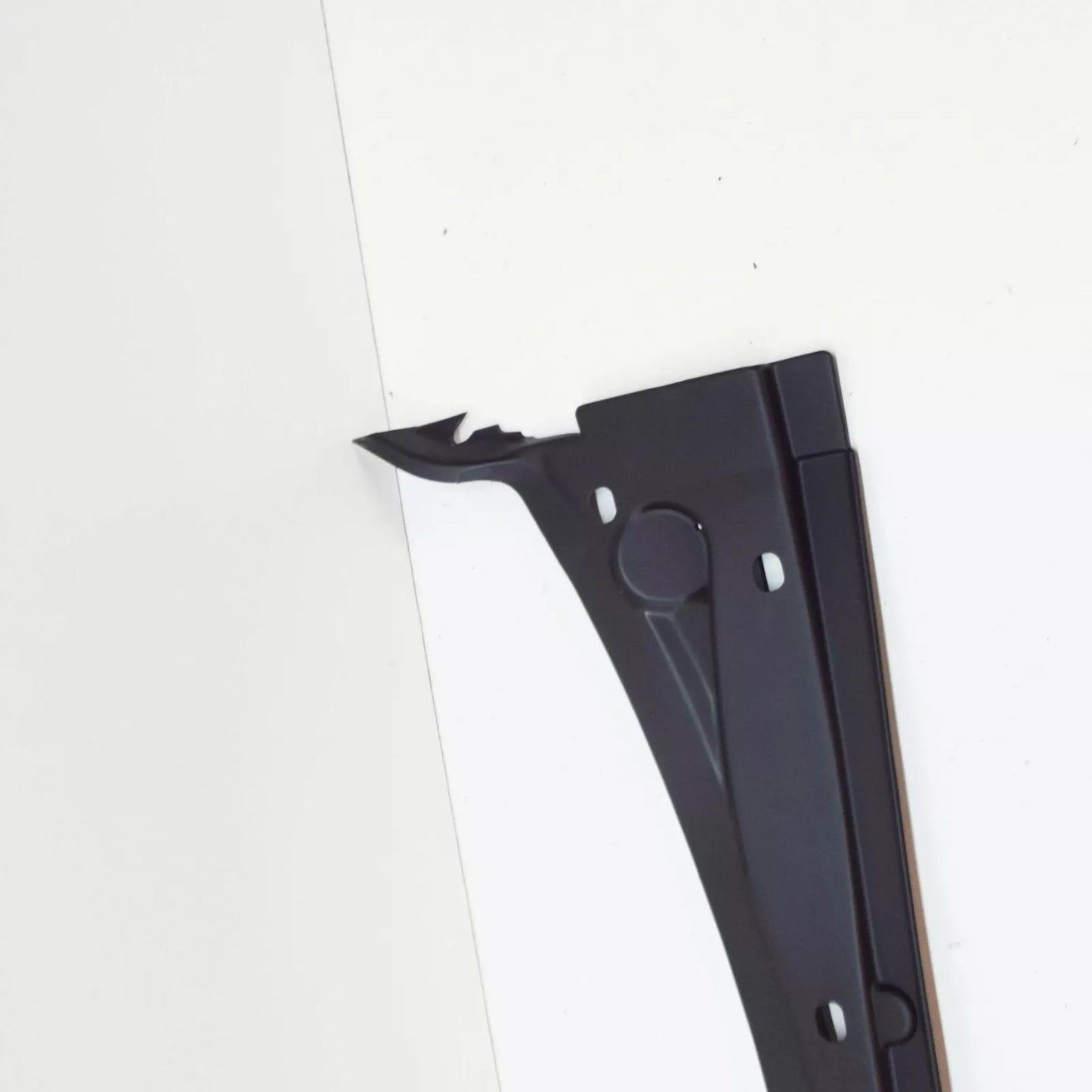 NEW BMW 3 COUPE E36 WINDSHIELD COWL COVER RHD 51711977678 ORIGINAL