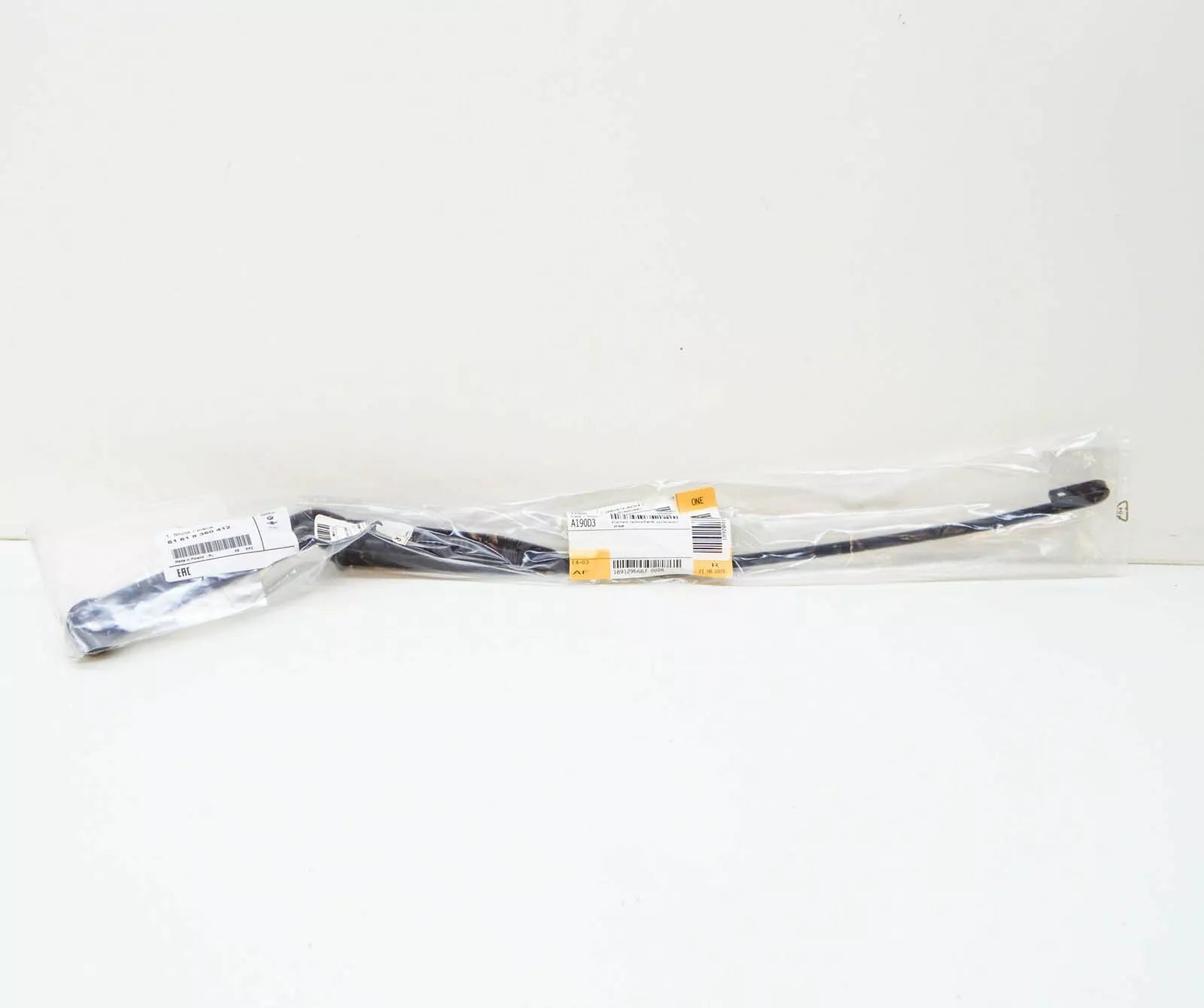 NEW BMW 3 E36 FRONT RIGHT WINDSHIELD WIPER ARM 61618360412 8360412 LHD ORIGINAL