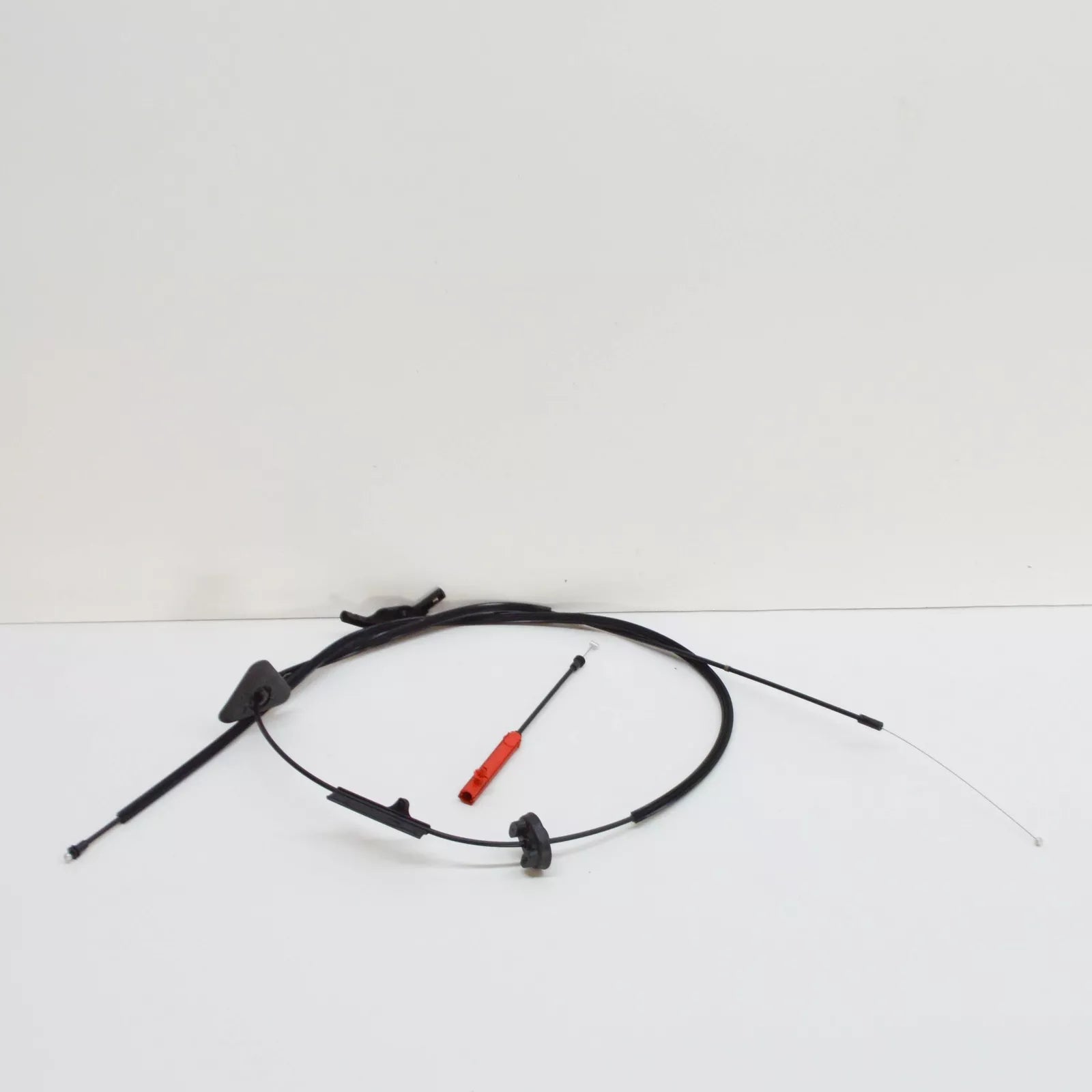 NEW AUDI TT 8J REAR DECK LID RELEASE CABLE 8J7880701A ORIGINAL