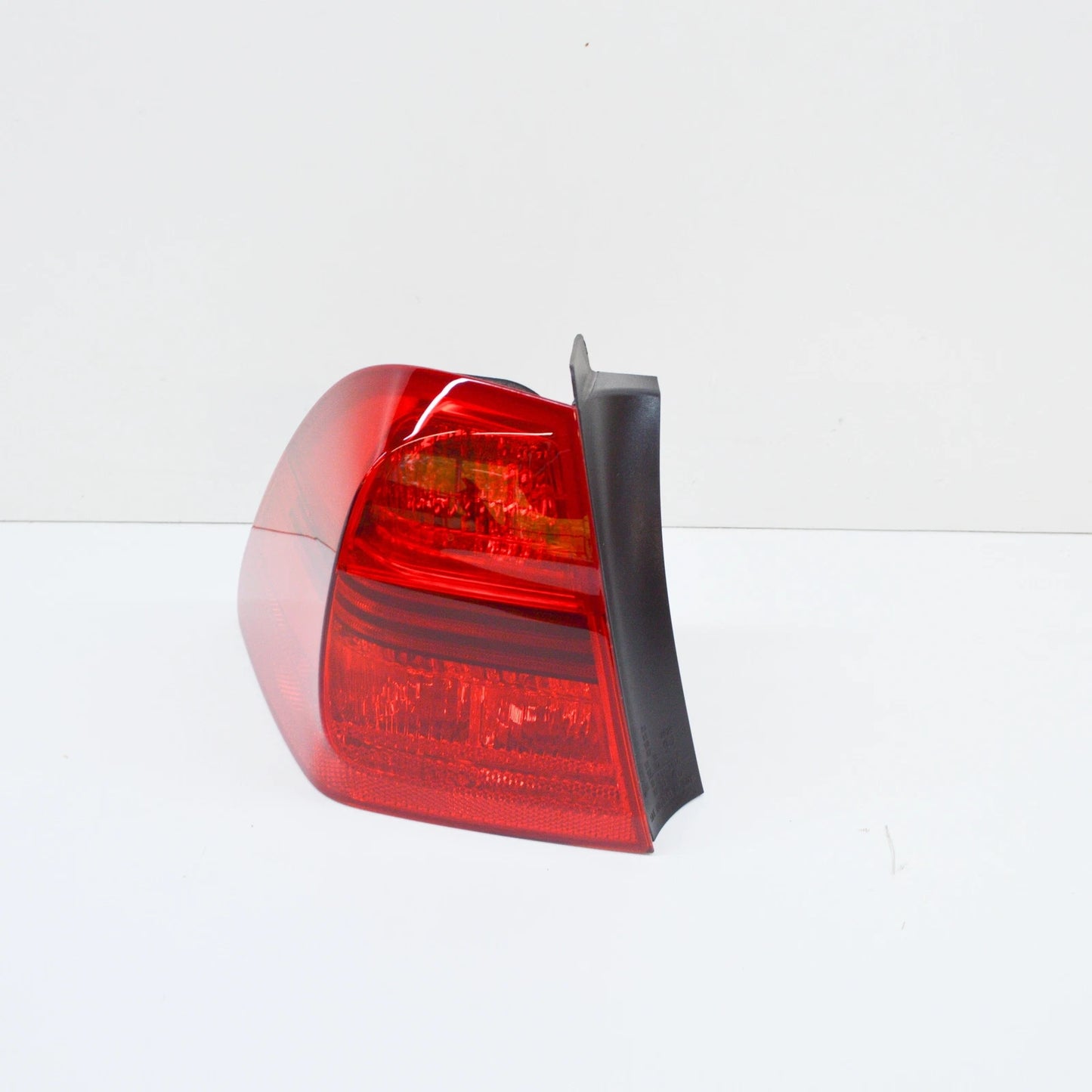 NEW BMW 3 E91 REAR LEFT TAILLIGHT 63217160065 7160065 ORIGINAL