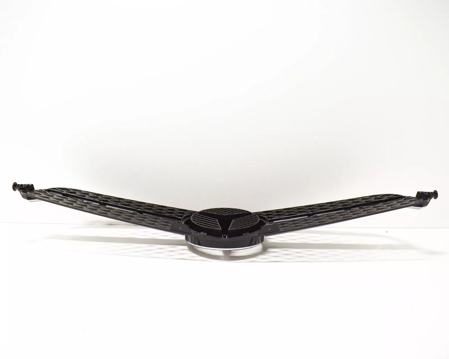 NEW MERCEDES-BENZ C W204 RADIATOR GRILLE A2048802483 ORIGINAL