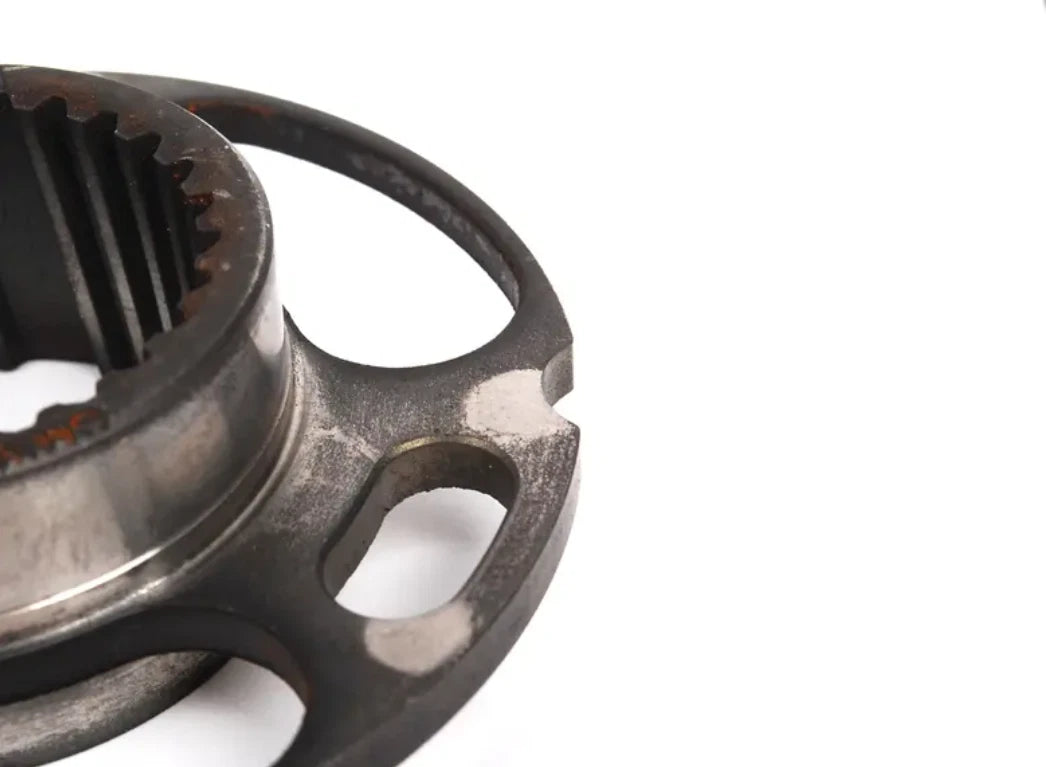 NEW BMW 5 E39 SPLINED SLEEVE 11361438306 1438306 ORIGINAL