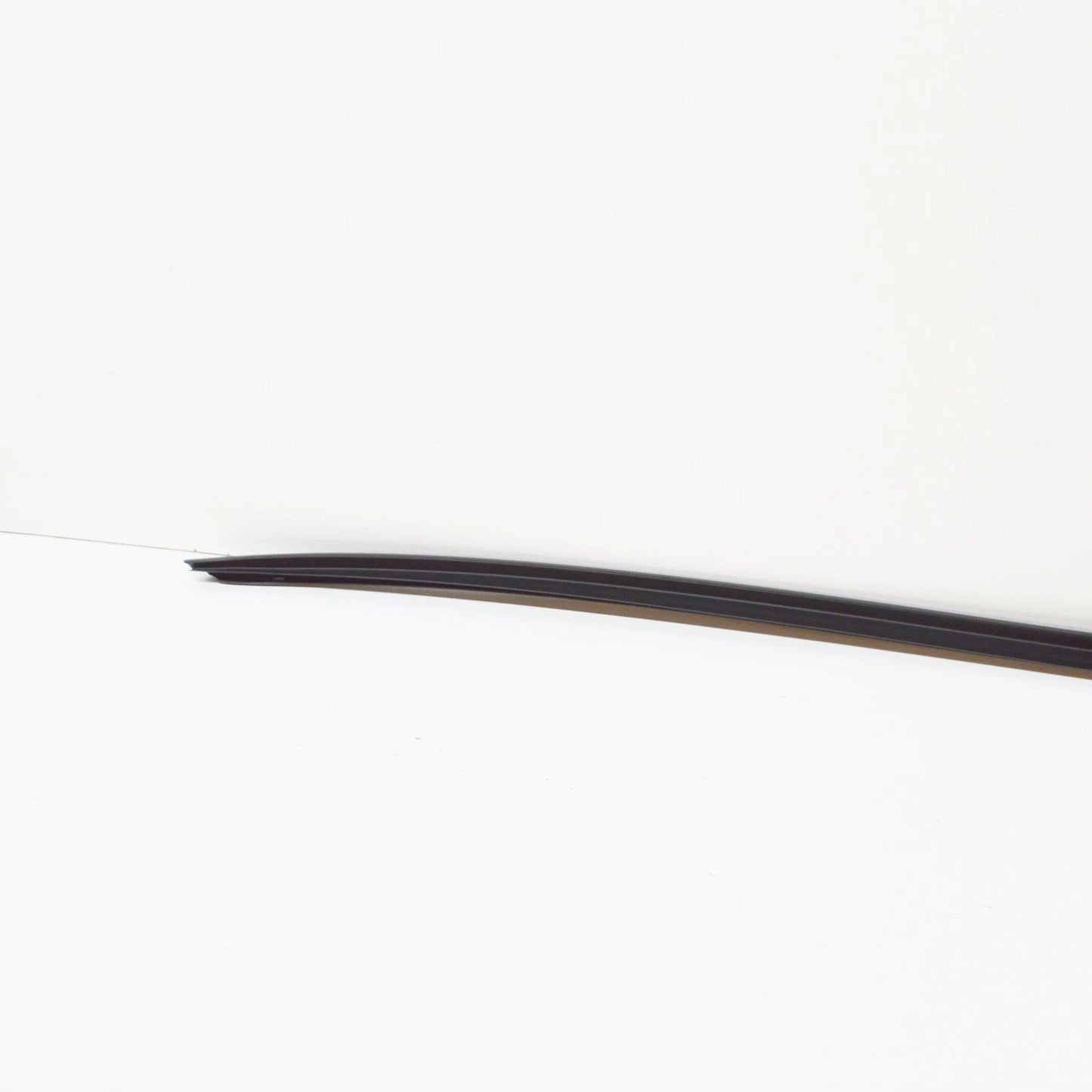 NEW AUDI Q5 8R FRONT WINDSHIELD LEFT WATER DEFLECTOR 8R0854327A01C ORIGINAL