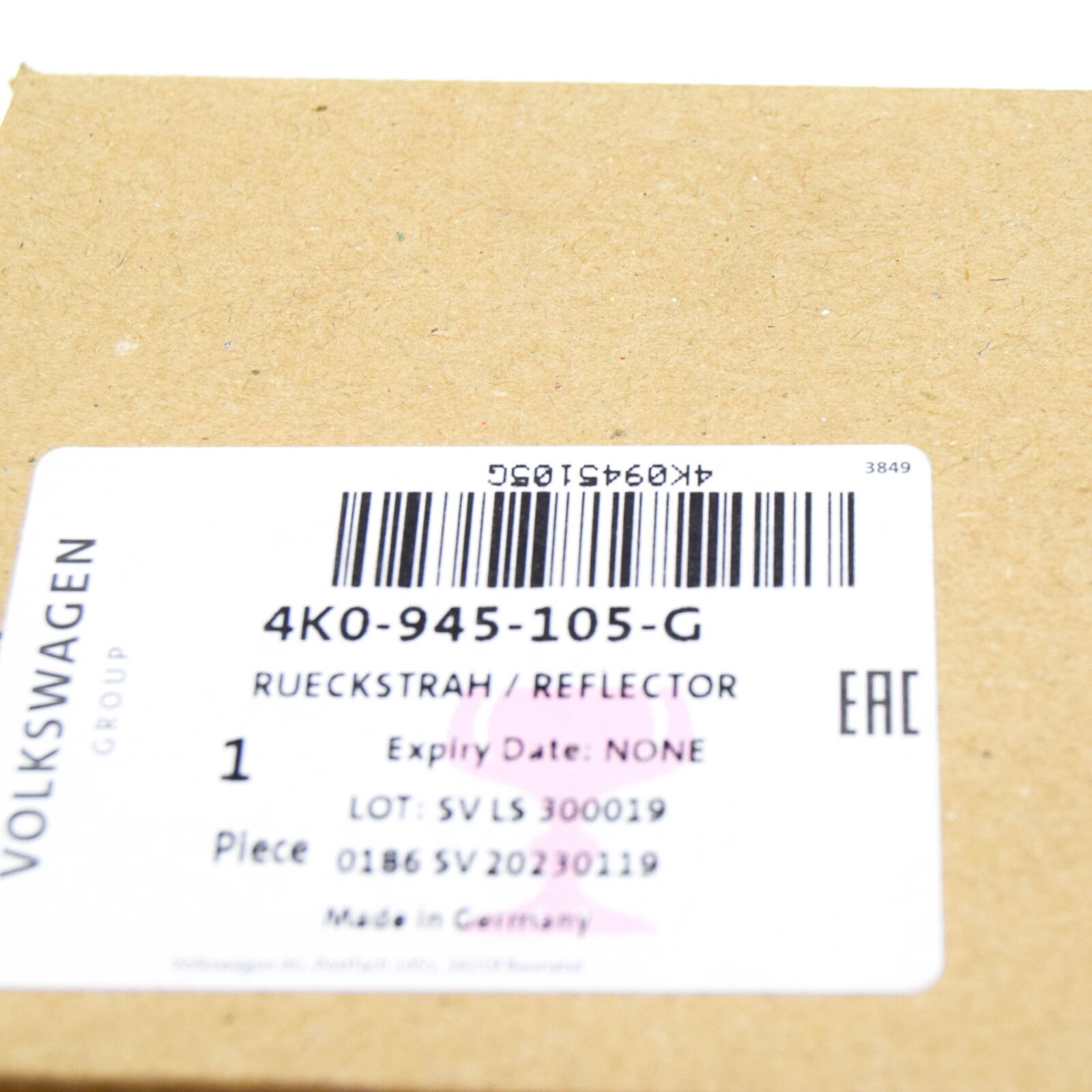 NEW AUDI A6 C8 REAR LEFT BUMPER REFLECTOR 4K0945105G ORIGINAL