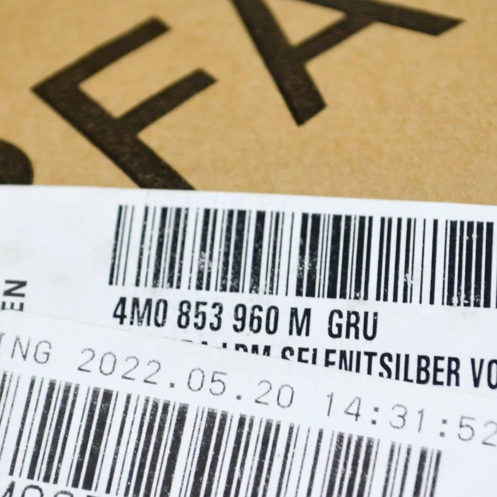 NEW AUDI Q7 4M FRONT RIGHT DOOR MOLDING TRIM 4M0853960MGRU ORIGINAL