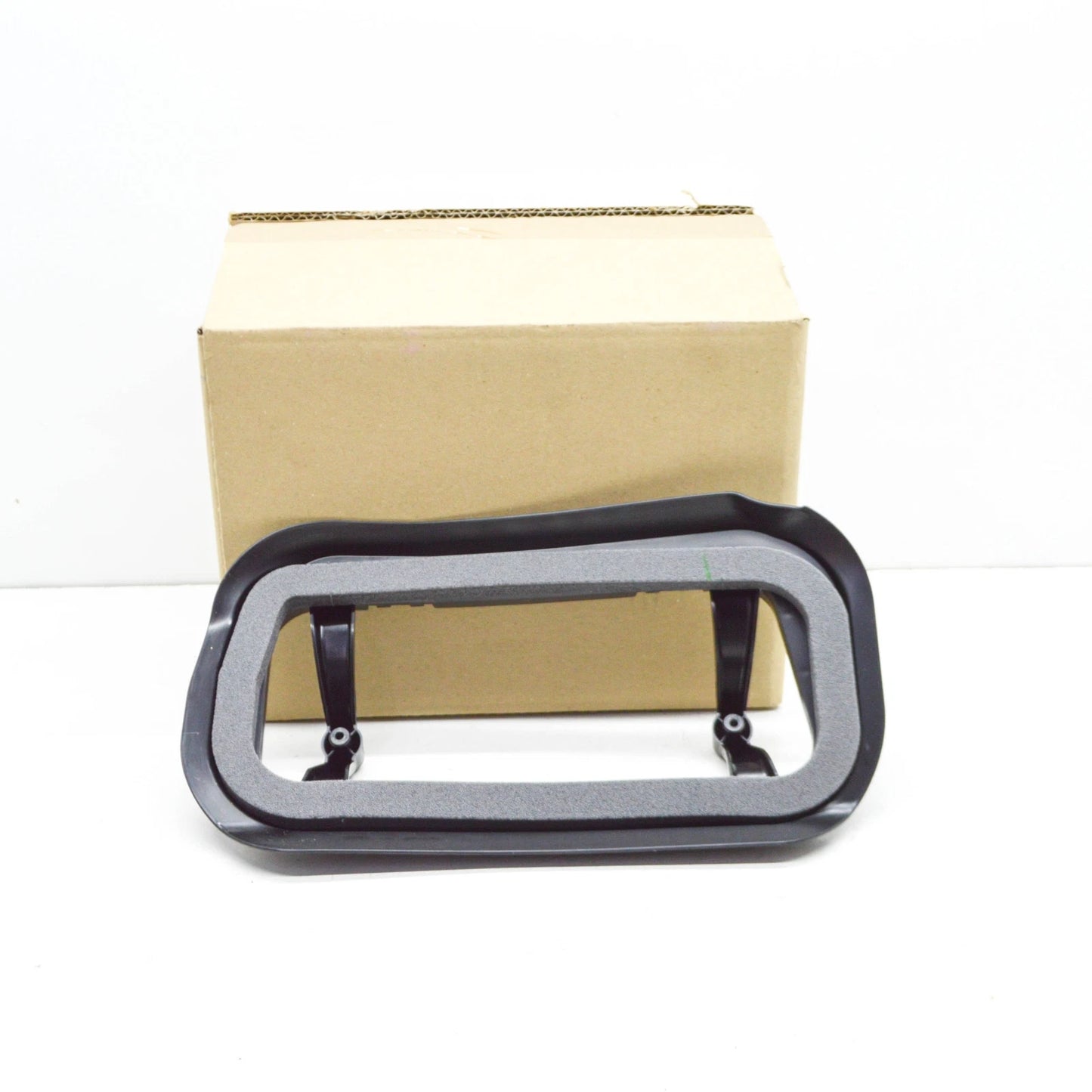 NEW BMW 5 G30 SEALING FRAME 64319301574 9301574 ORIGINAL