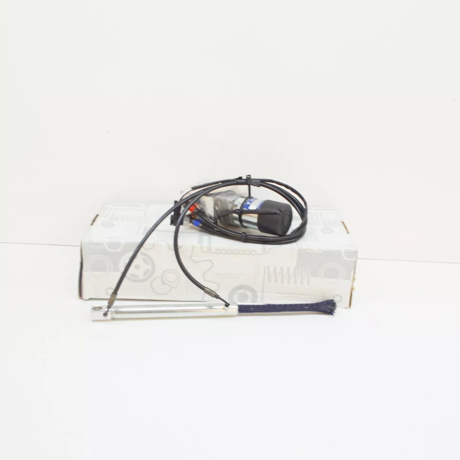 NEW MERCEDES-BENZ S W220 REAR END FLOOR PUMP A2208000048 ORIGINAL