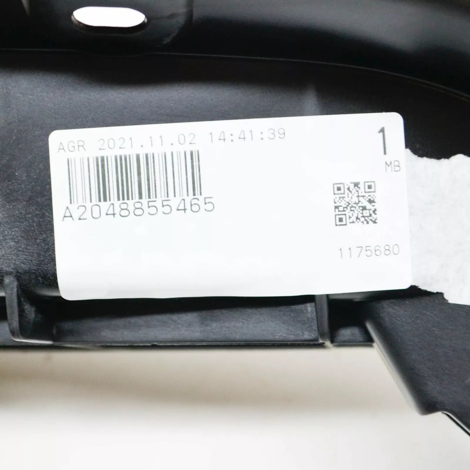 NEW MERCEDES-BENZ GLK-CLASS X204 REAR RIGHT BUMPER BRACKET A2048855465