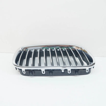 NEW BMW 5 F10 FRONT RIGHT RADIATOR GRILLE 51137203650 7203650 ORIGINAL