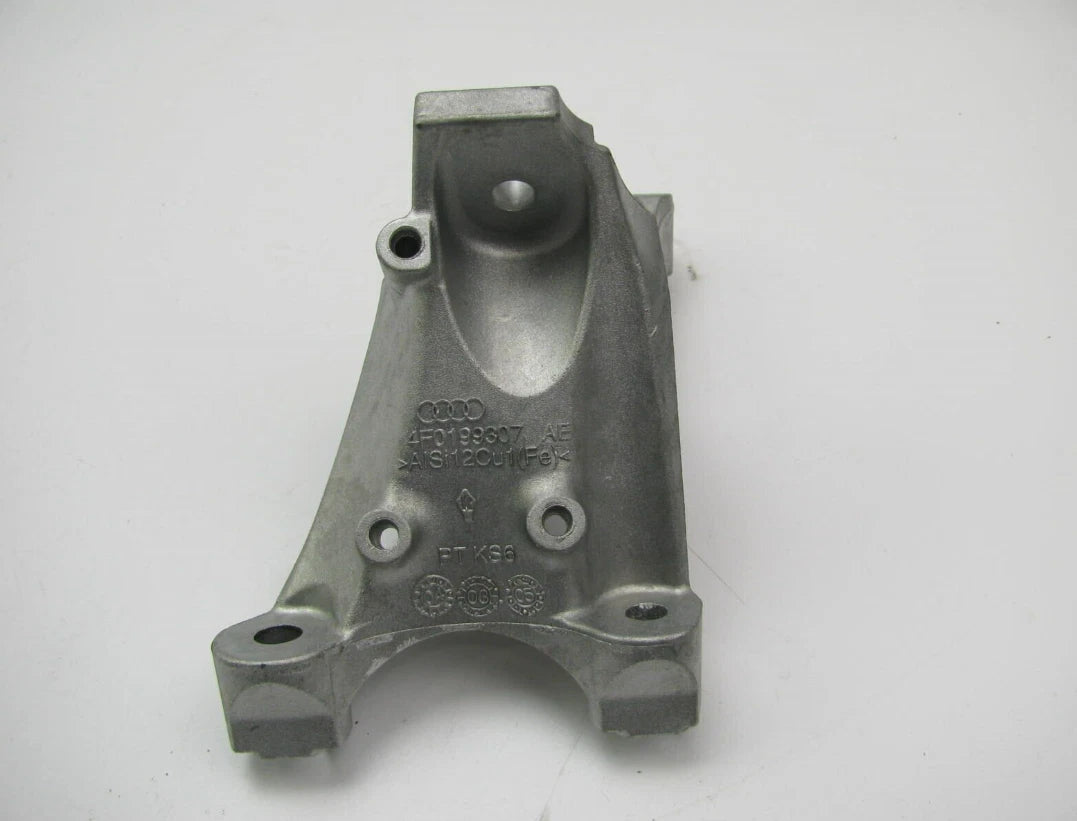 NEW AUDI A6 AVANT C6 LEFT SIDE ENGINE SUPPORT BRACKET 4F0199307AE ORIGINAL