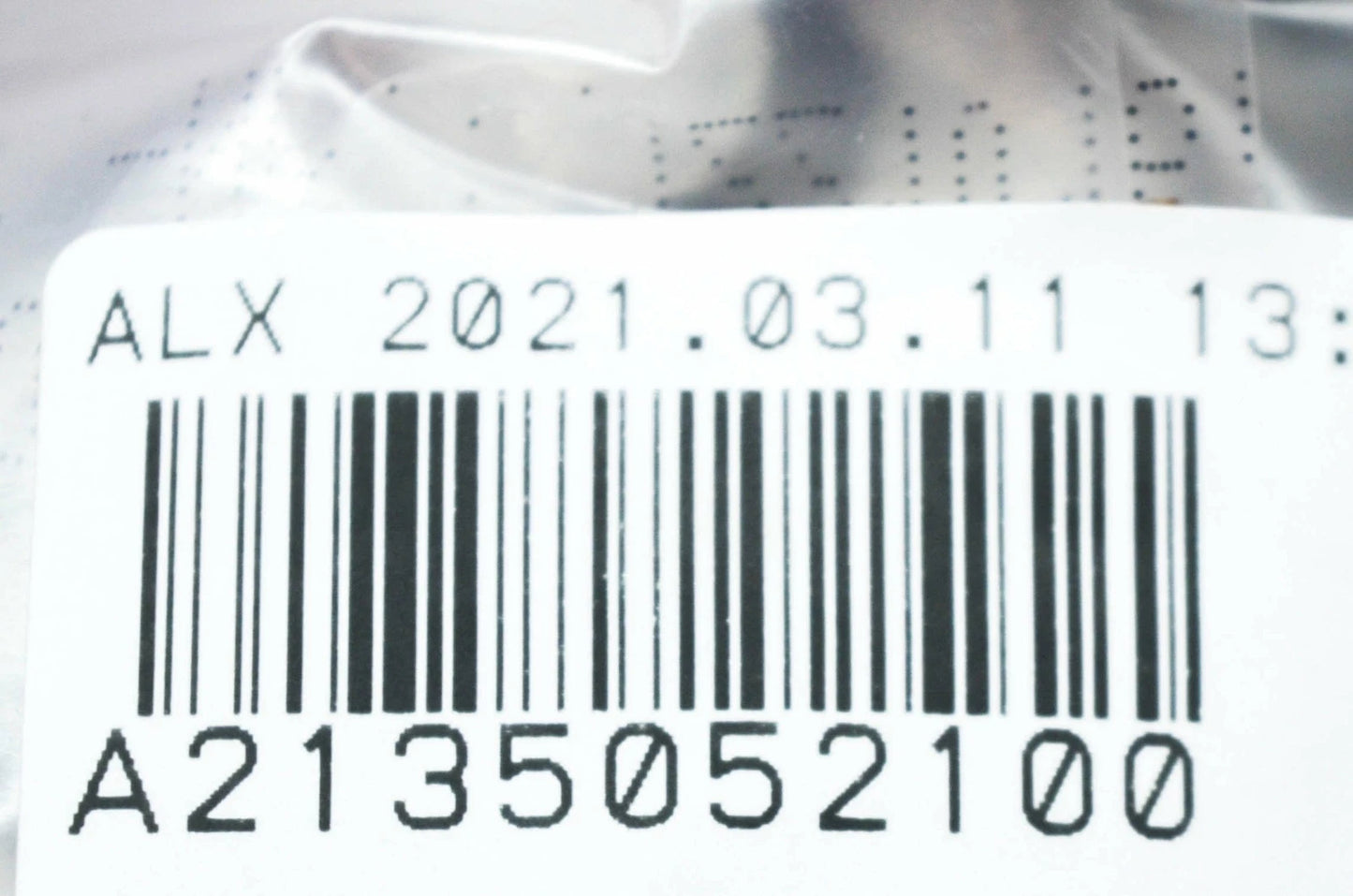 NEW MB E W213 LEFT RADIATOR LOWER HOLDER A2135052100