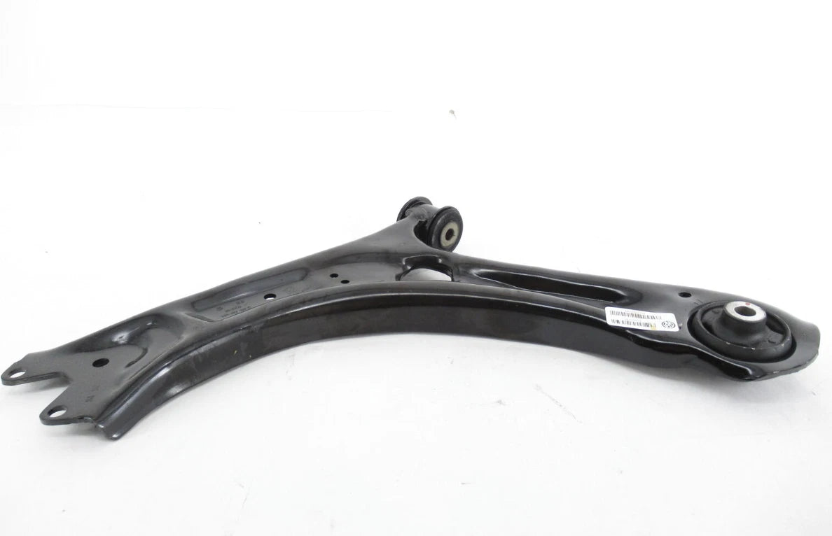 NEW VW BEETLE A5 FRONT LEFT LOWER CONTROL ARM 561407151C ORIGINAL