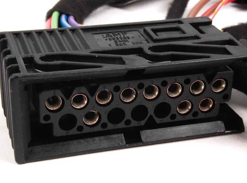 NEW BMW 3 E46 DRIVERS SIDE WIRING 52108226430 8226430 ORIGINAL