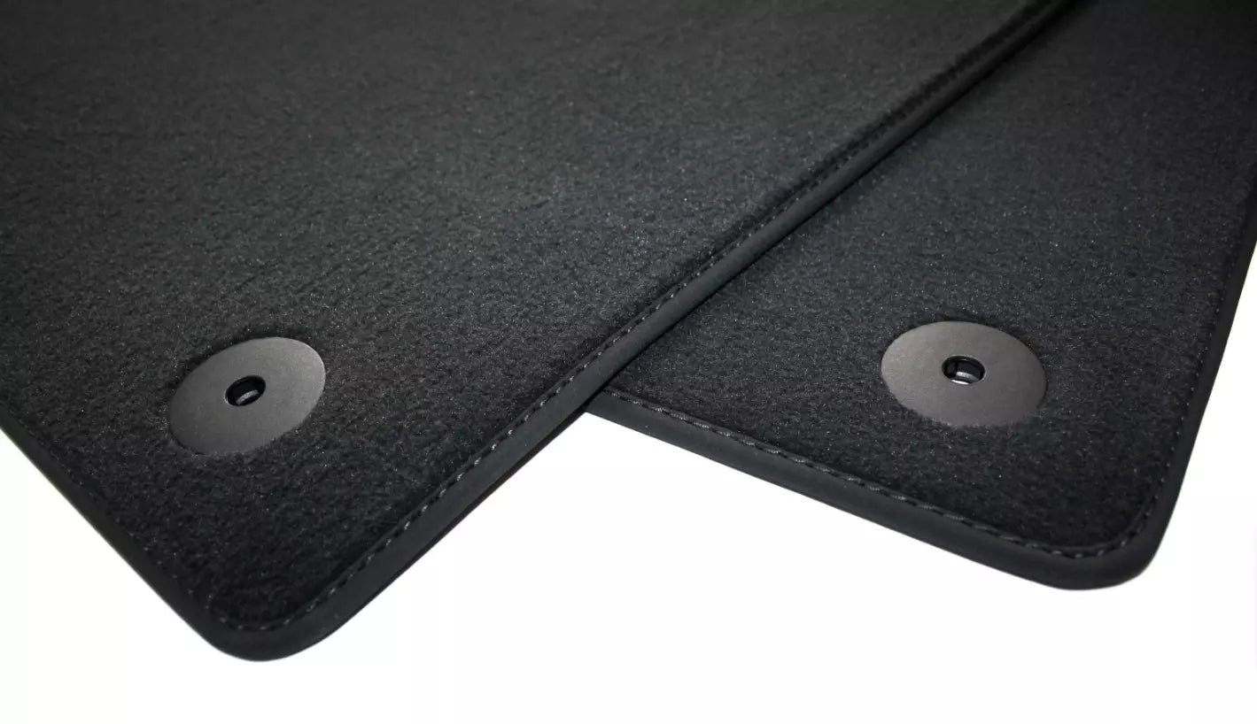 NEW AUDI R8 4S FRONT FLOOR MAT SET LHD 4S1863691QA5 ORIGINAL