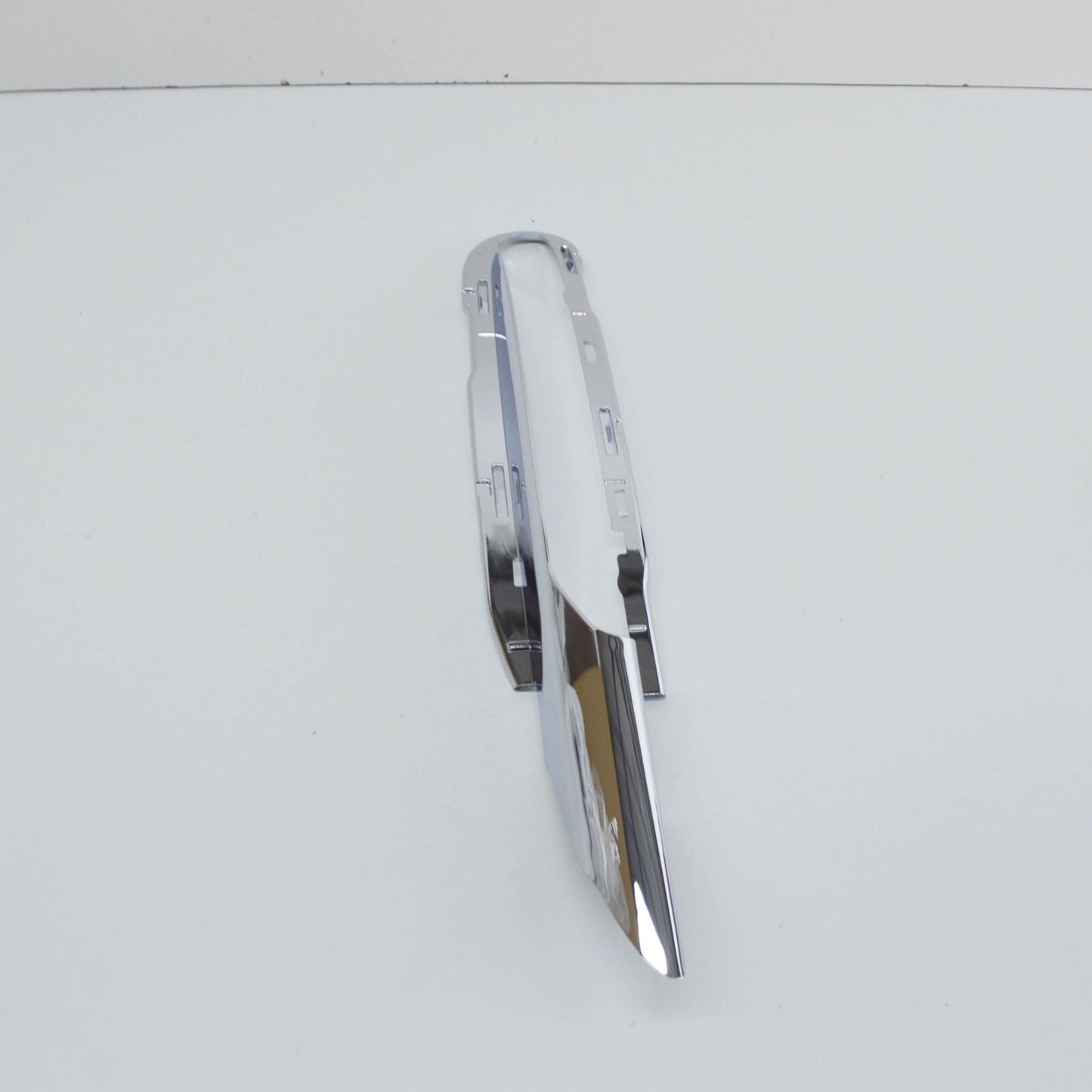 NEW MB R W251 FRONT LEFT DAYTIME RUNNING LIGHT CHROME COVER A2518853023 ORIGINAL