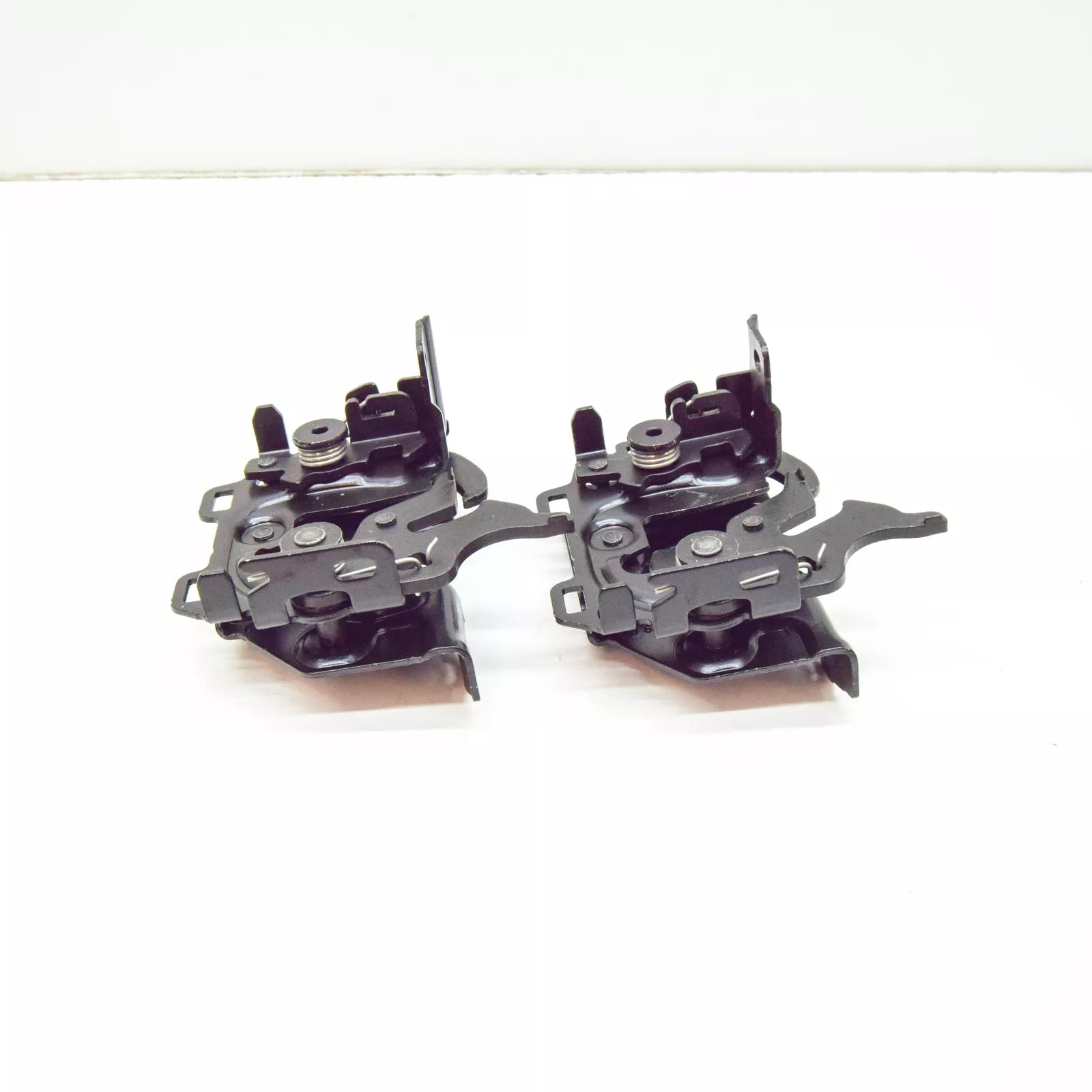 NEW MERCEDES-BENZ S W223 FRONT BONNET HOOD LID LOCK A2238804001 ORIGINAL