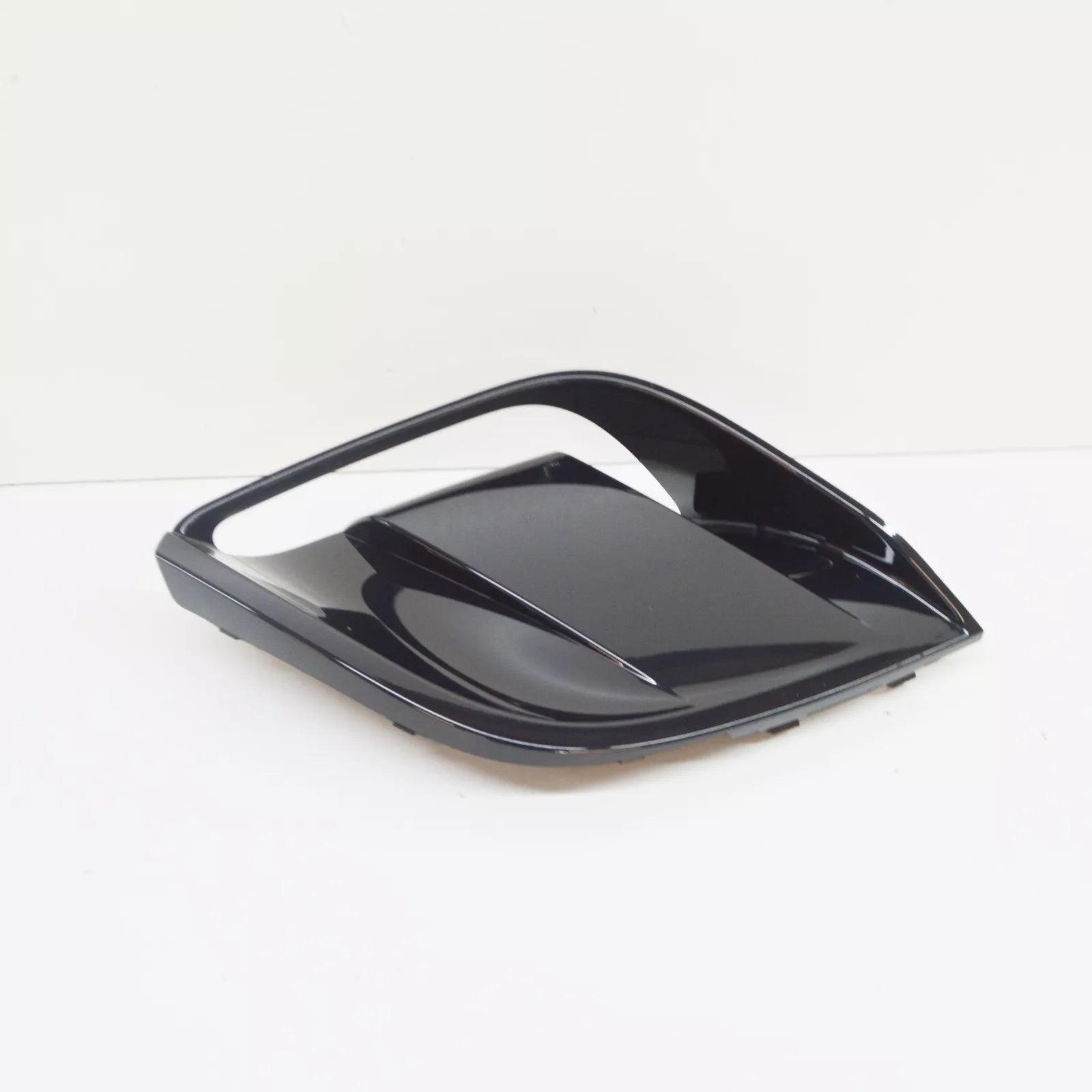 NEW BMW Z4 G29 FRONT LEFT BUMPER COVER 51118069767 8069767 ORIGINAL