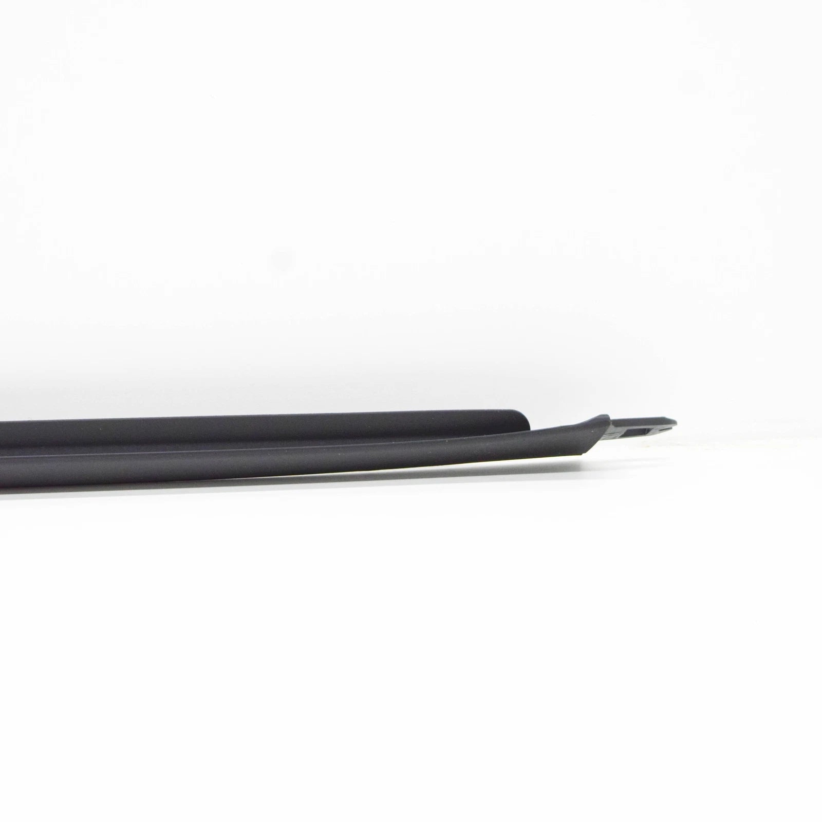 NEW MB CLA COUPE C118 WINDSHIELD LEFT VERTICAL TRIM A1186904900 ORIGINAL