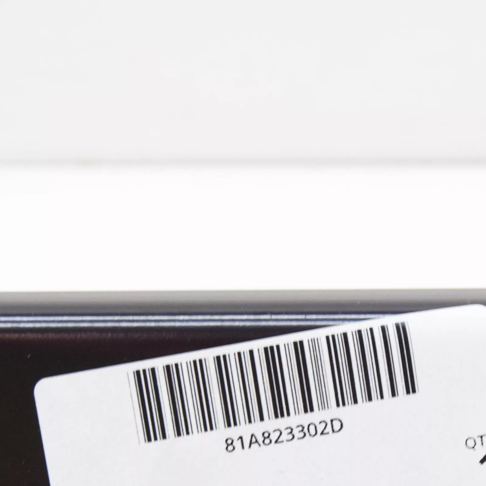 NEW AUDI Q2 GA FRONT RIGHT BONNET HOOD HINGE 81A823302D ORIGINAL