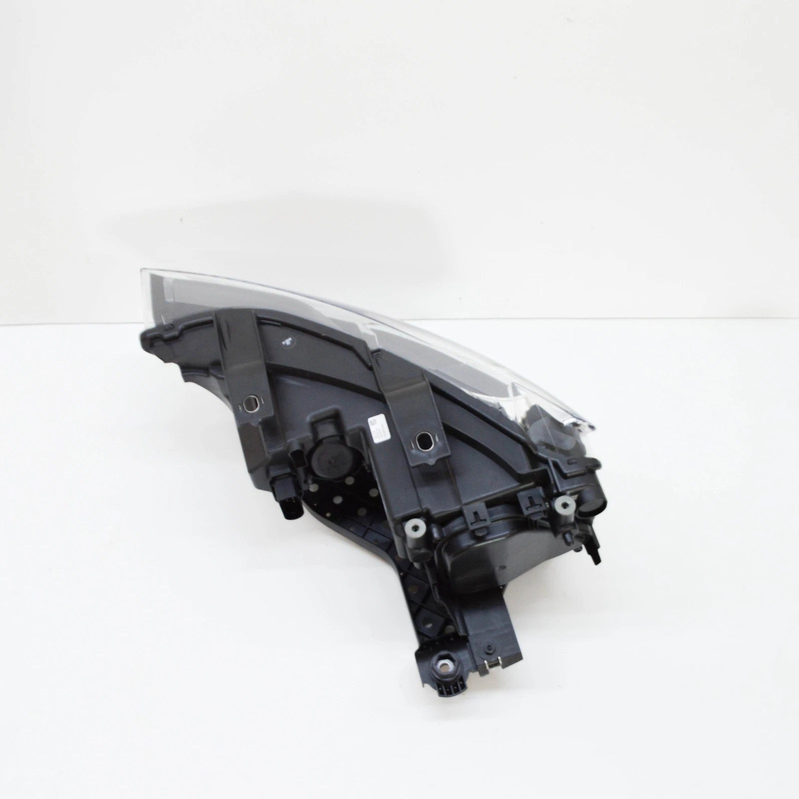 NEW AUDI Q3 8U FRONT RIGHT HEADLIGHT LHD 8U0941004M ORIGINAL