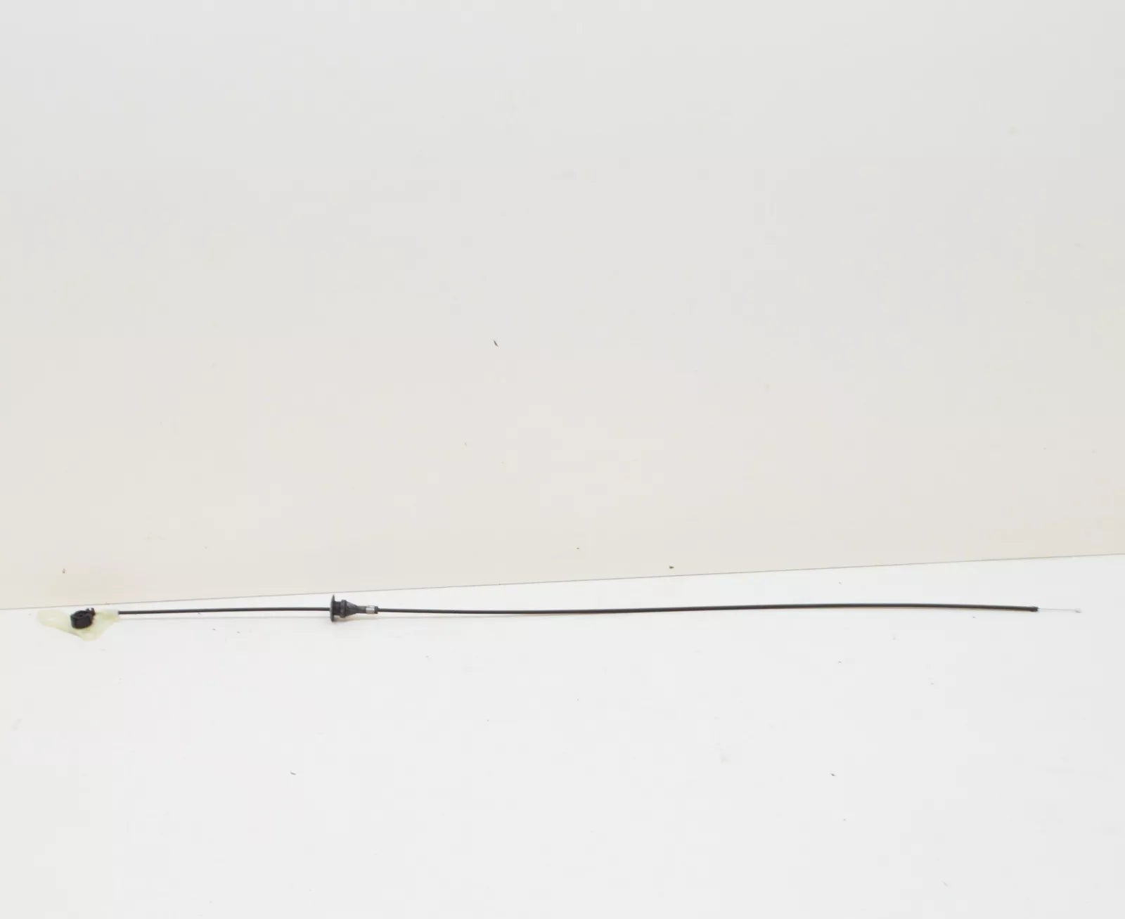 NEW BMW 7 E38 BONNET HOOD LID LOCK RELEASE BOWDEN CABLE RHD 51238171529 ORIGINAL