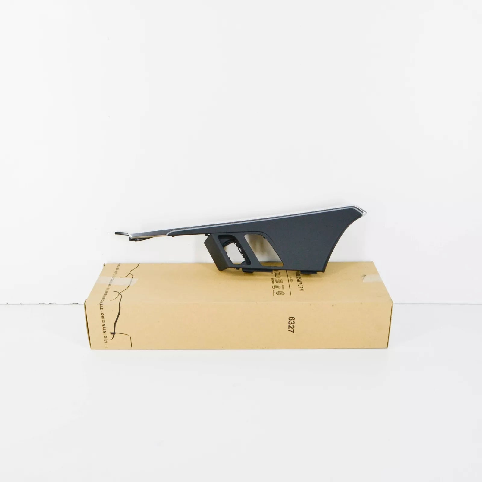 NEW AUDI A5 8W6 FRONT LEFT DOOR SWITCH TRIM LHD 8W6959517E6PS