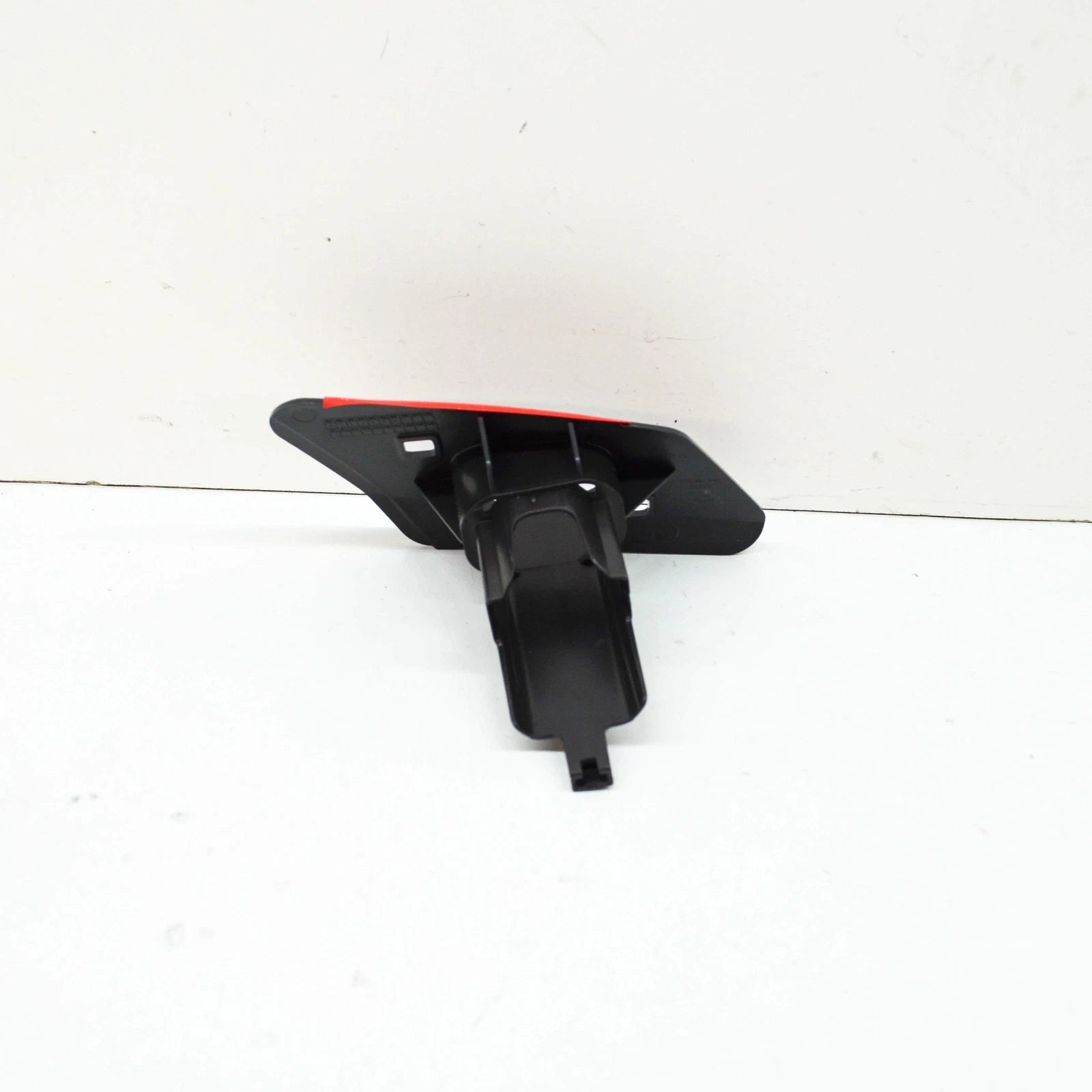 NEW VW CRAFTER SY SZ FRONT LEFT HEADLIGHT WASHER COVER BRACKET 7C0807941