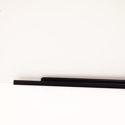 NEW BMW 5 E39 REAR LEFT DOOR OUTER WEATHERSTRIP 51228159021 ORIGINAL