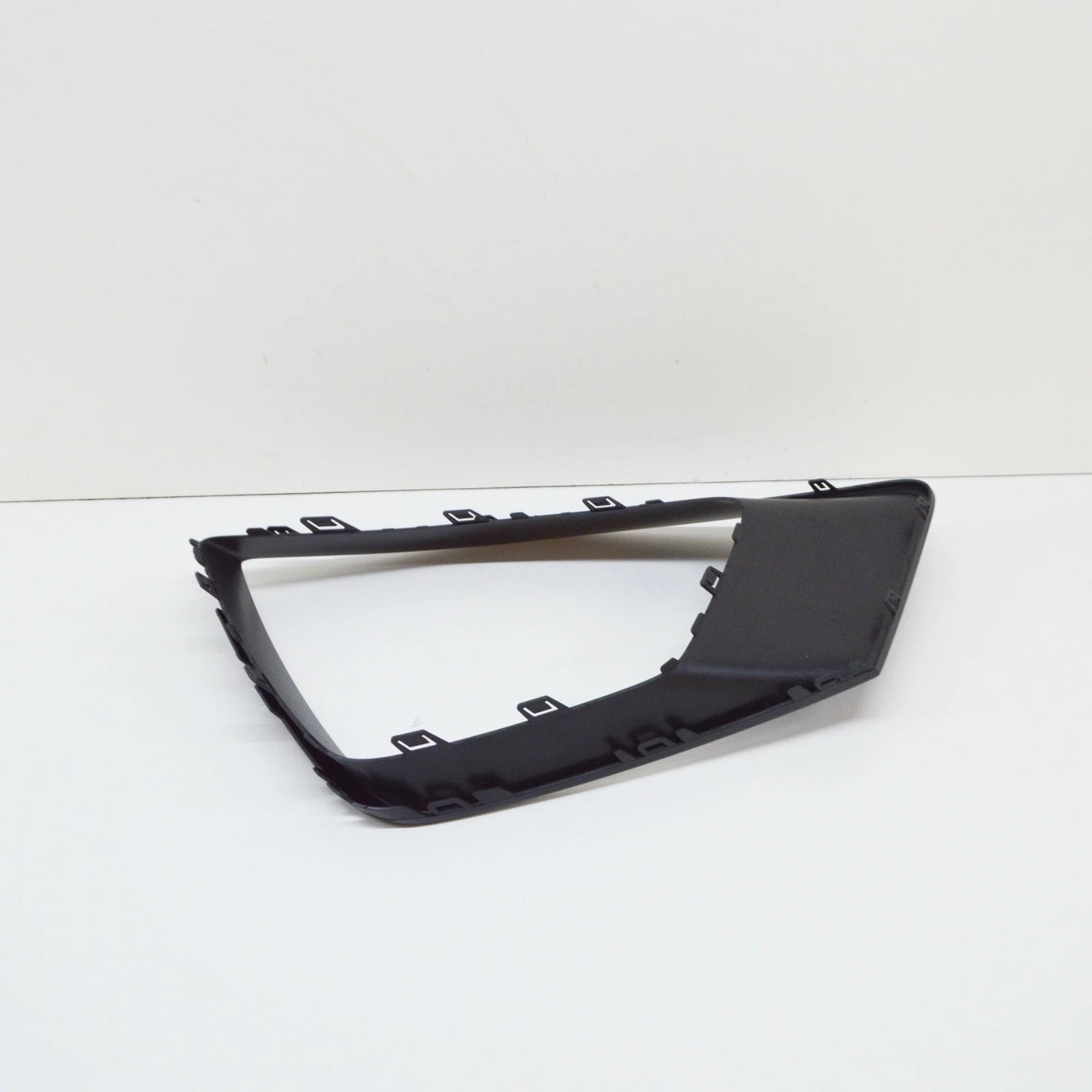 NEW AUDI Q8 FRONT BUMPER RIGHT DECORATIVE FRAME 4M8853258RU6