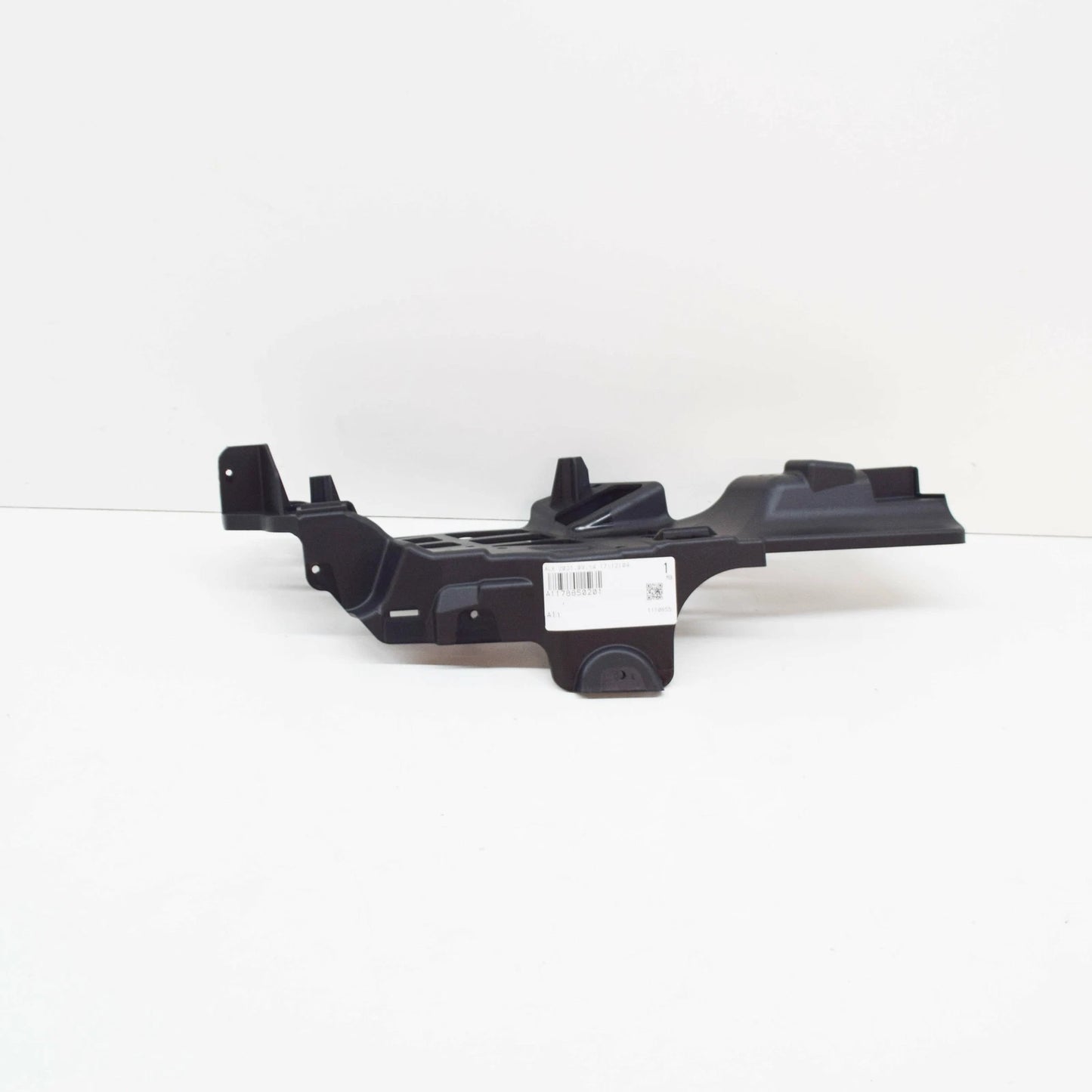 NEW MERCEDES-BENZ CLA COUPE C117 RIGHT EXHAUST TIP BRACKET A1178850201