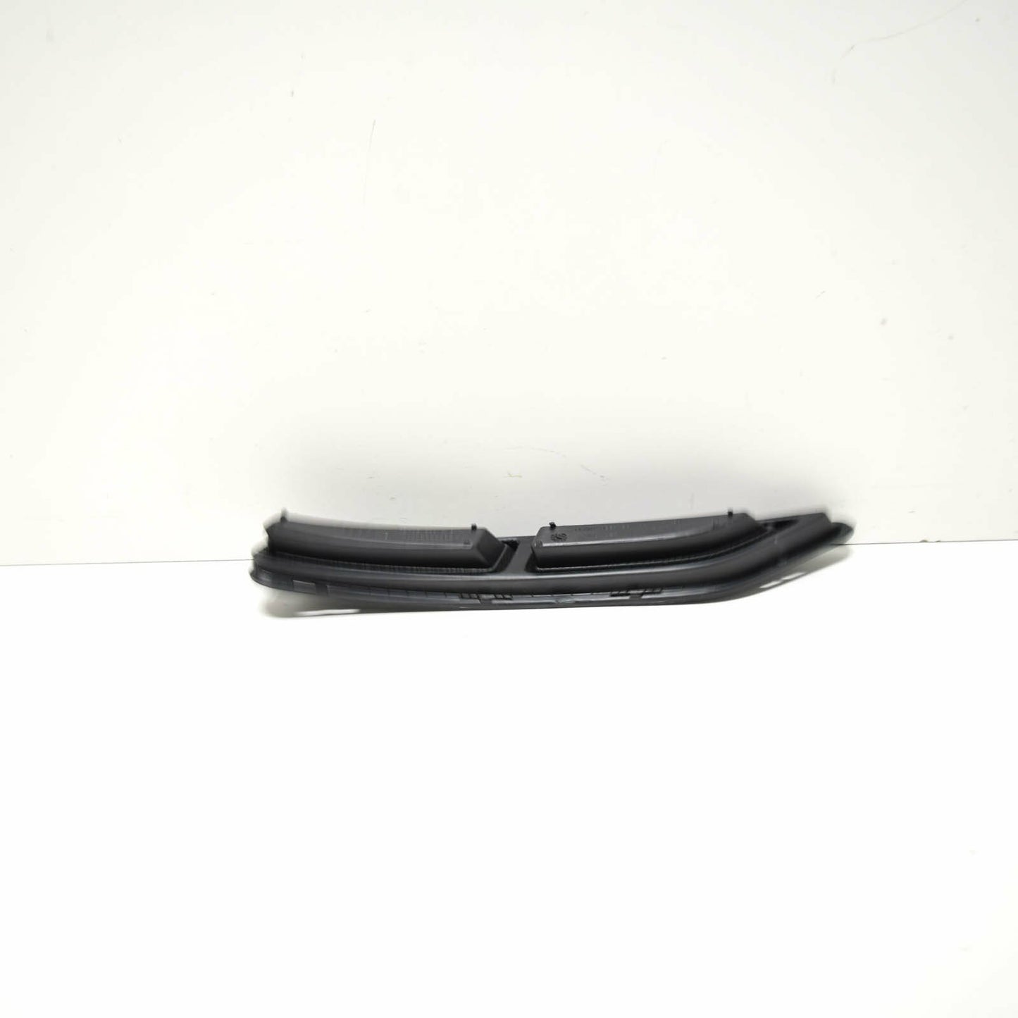 NEW AUDI A8 4N REAR BUMPER RIGHT CLOSING ELEMENT 4N0807364B ORIGINAL