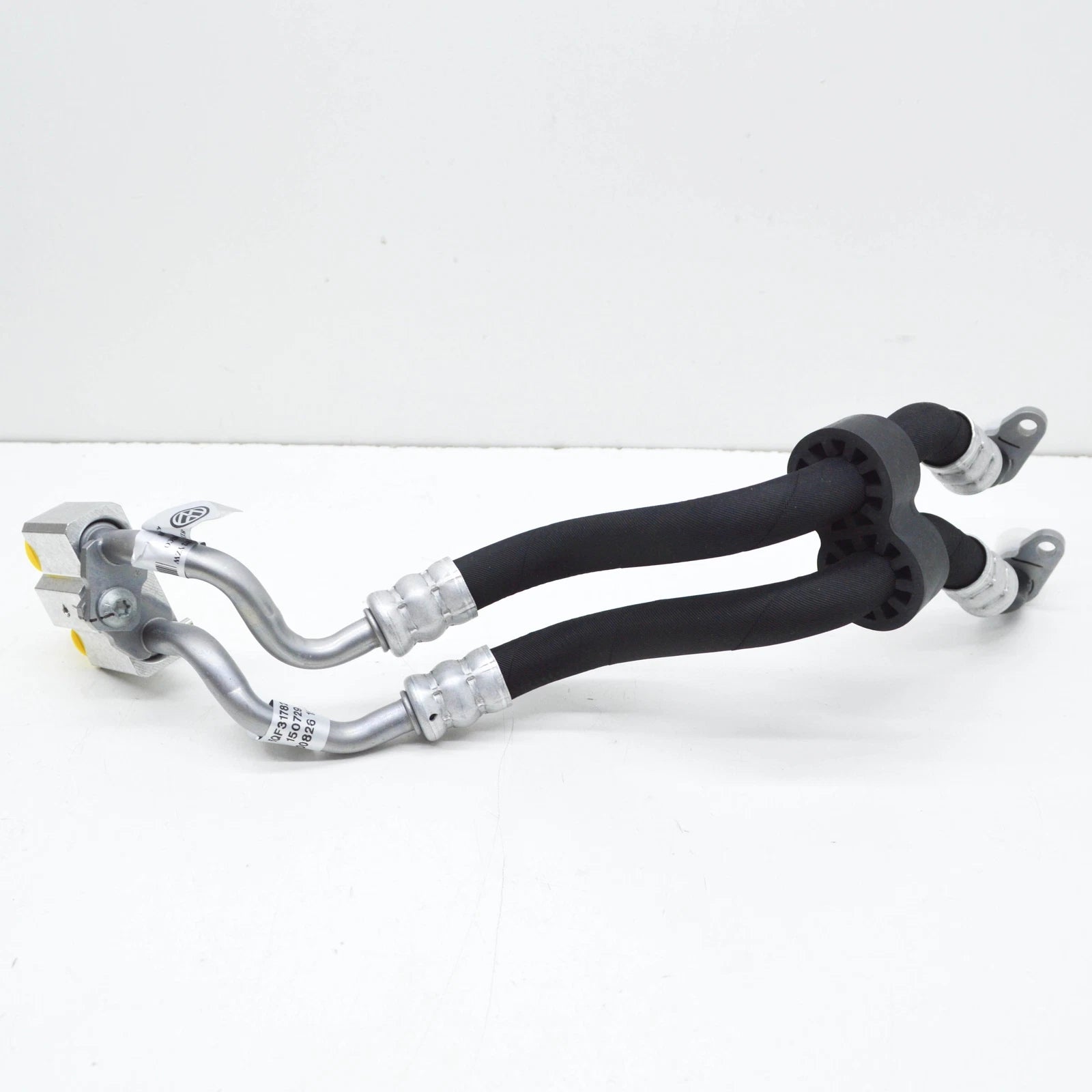 NEW AUDI Q3 AD AUTOMATIC TRANSMISSION OIL COOLER HOSE 5QF317820A / 5QF-317-820-A