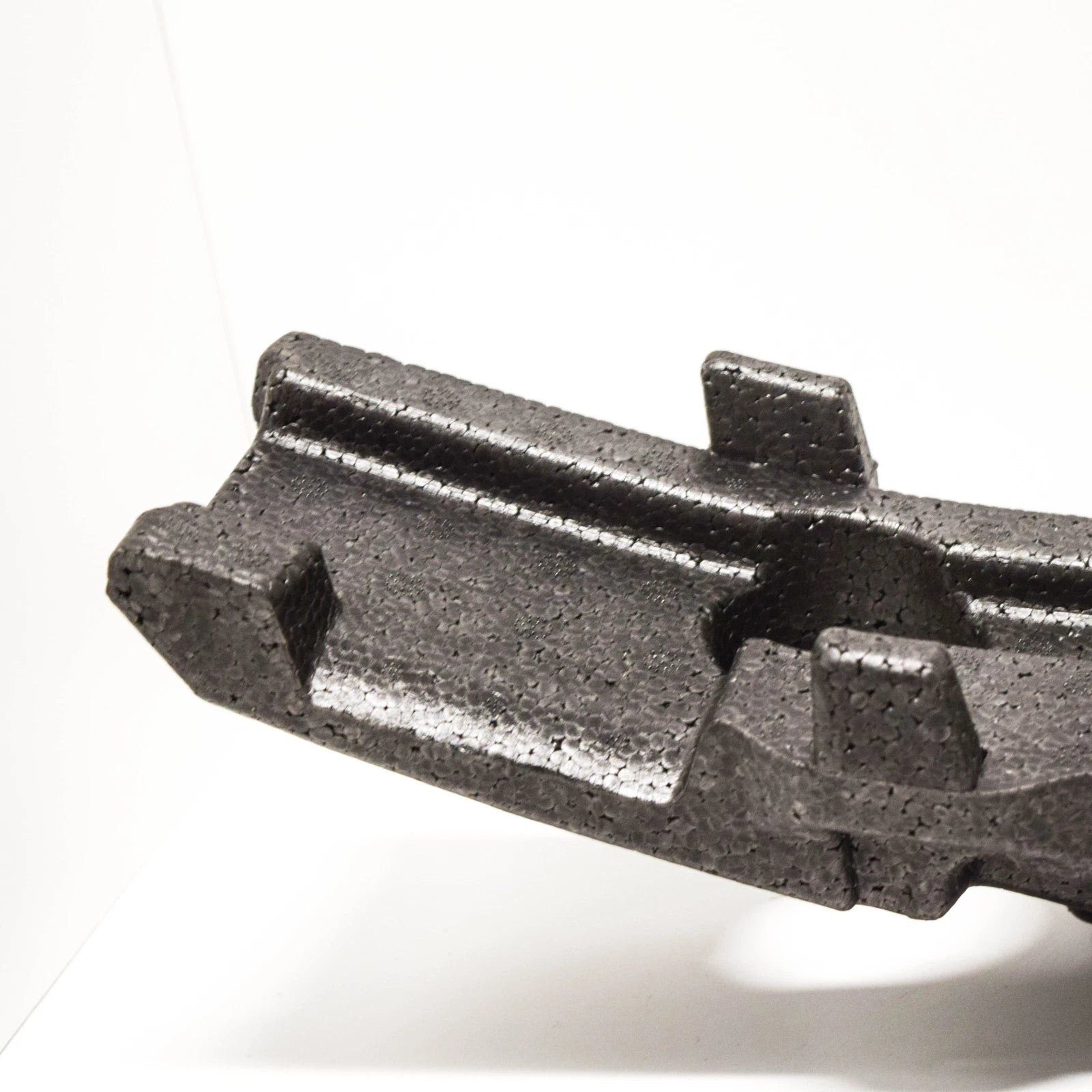 NEW AUDI A8 D4 FRONT BUMPER FOAM FILLER 4H0807694D ORIGINAL