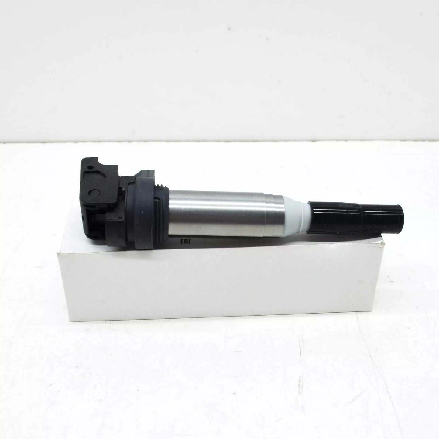 NEW BMW 7 F01, F02 IGNITION COIL 8611236 12138611236 ORIGINAL