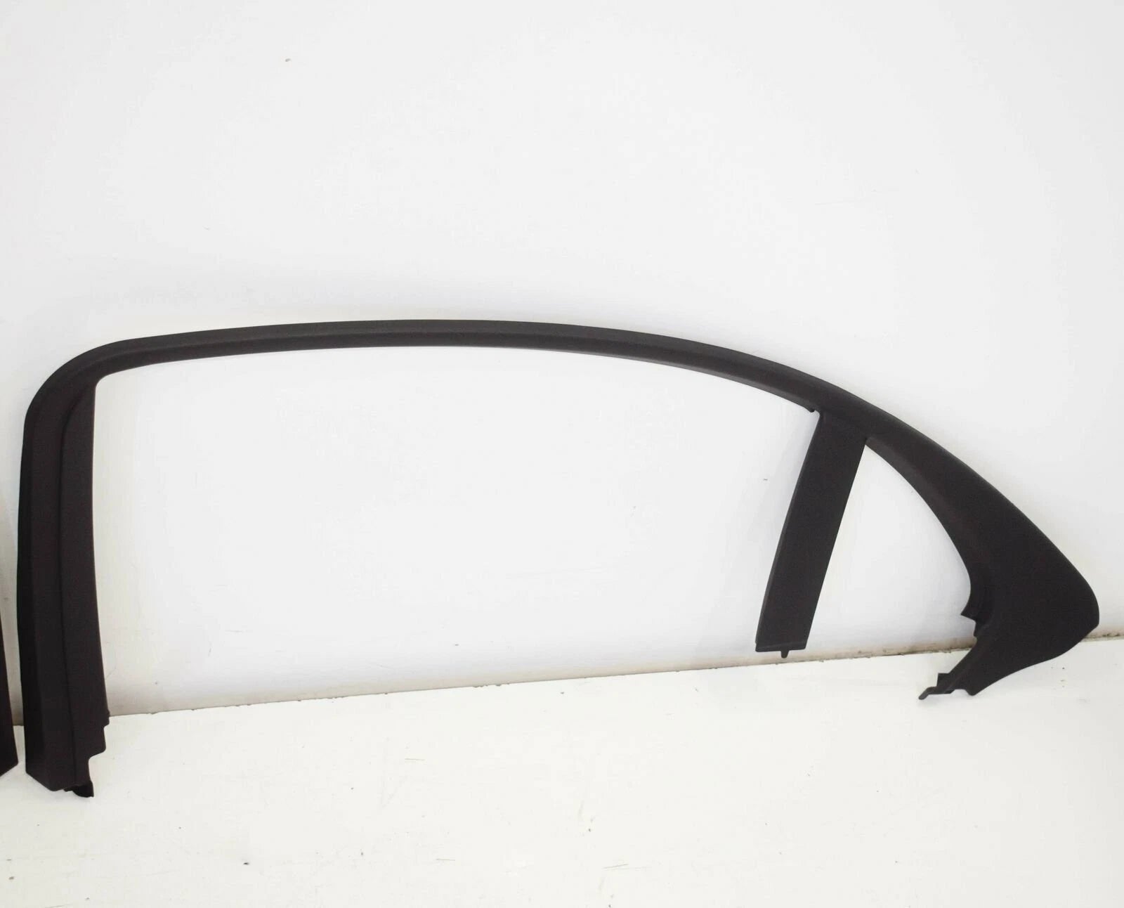 NEW MB S-CLASS W222 REAR DOOR WINDOWS INTERIOR FRAME SET A22273099019051