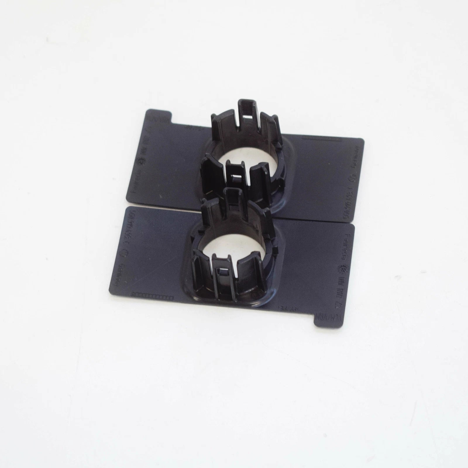 NEW VW GOLF MK7 FRONT BUMPER CENTER PARK SENSOR BRACKET KIT 5G0919493C ORIGINAL