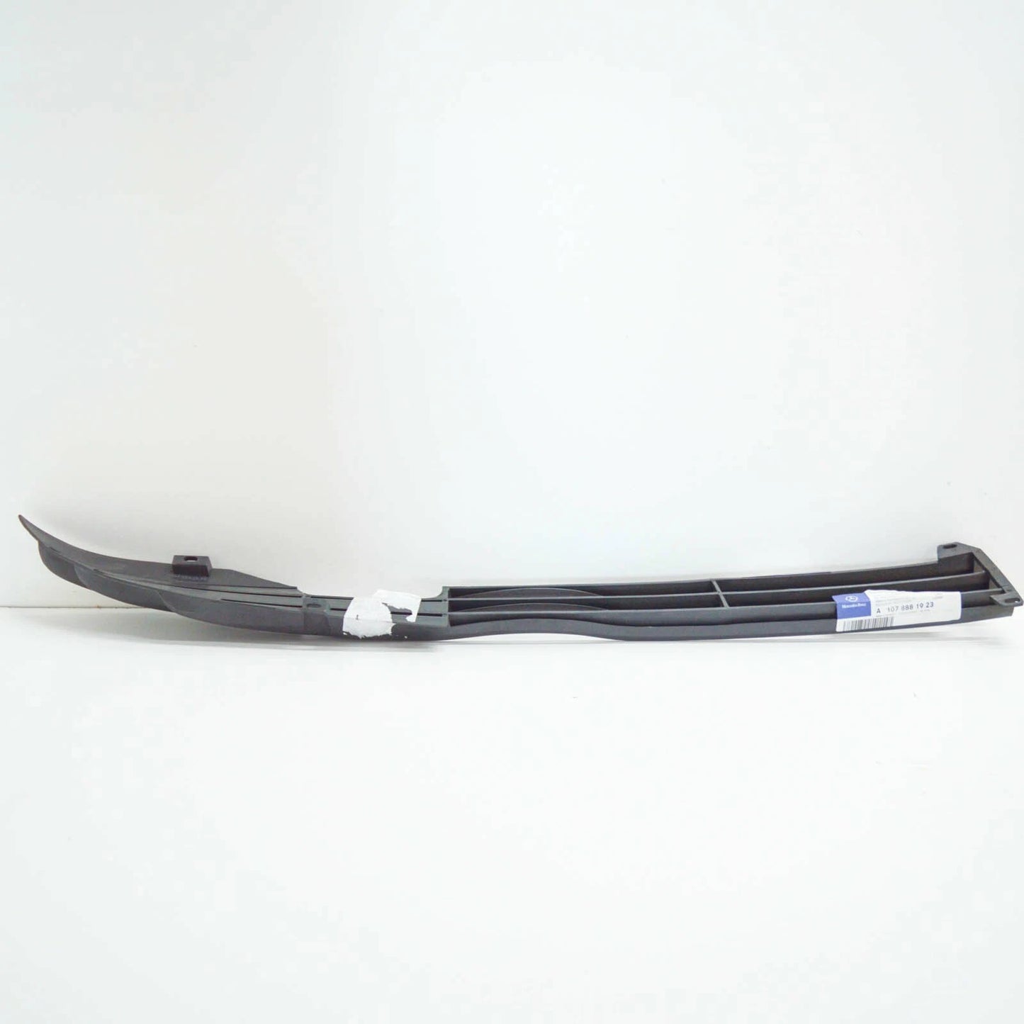 NEW MERCEDES-BENZ SL R107 FRONT RADIATOR SHELL LEFT GRILLE A1078881923