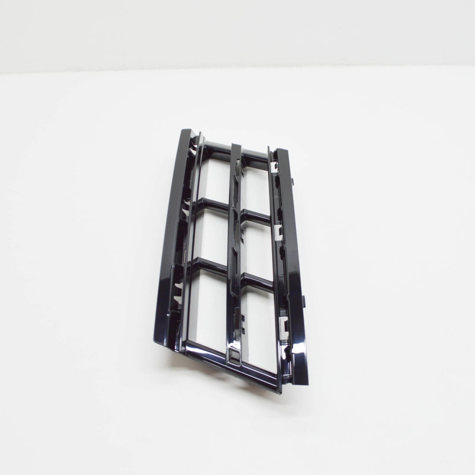 NEW BMW 5 G30 FRONT LEFT GRILL 51139498599 9498599 ORIGINAL