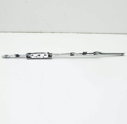 NEW BMW 6 M6 E63 LEFT WING FENDER M6 BADGE 51137906525 7906525 OEM