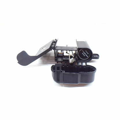 NEW AUDI A3 8P POTENTIAL DISTRIBUTOR JUNCTION BOX/ JUMP POINT 1K0937517