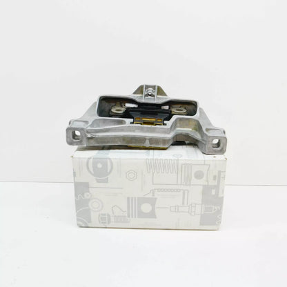 NEW MERCEDES-BENZ CLA COUPE C117 RIGHT SIDE ENGINE SUPPORT A2462402517 ORIGINAL