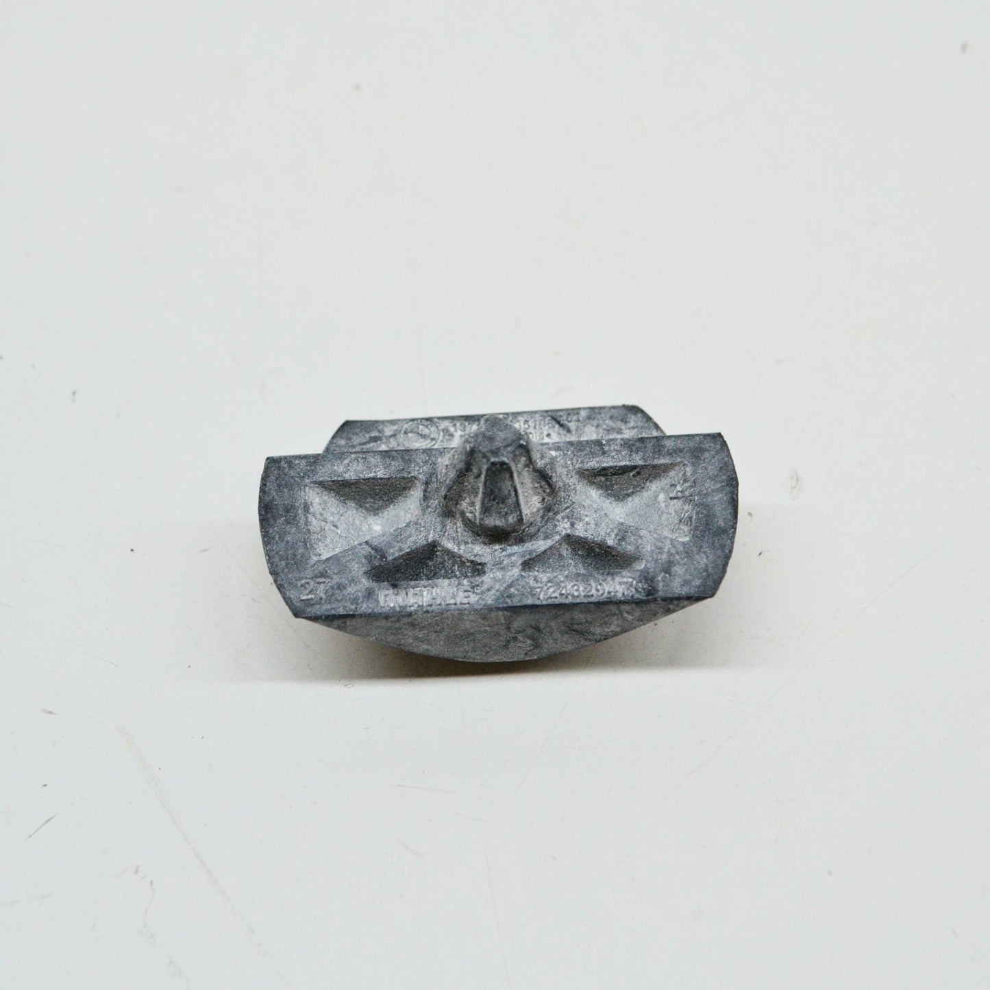 new bmw 3 g20 rear intake silencer bracket 13718635105 8635105 original