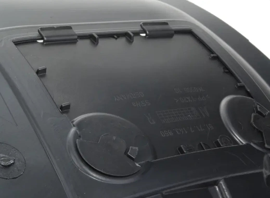 NEW BMW 3 E90 FRONT RIGHT INNER FENDER LINING 51717892802 7892802 ORIGINAL