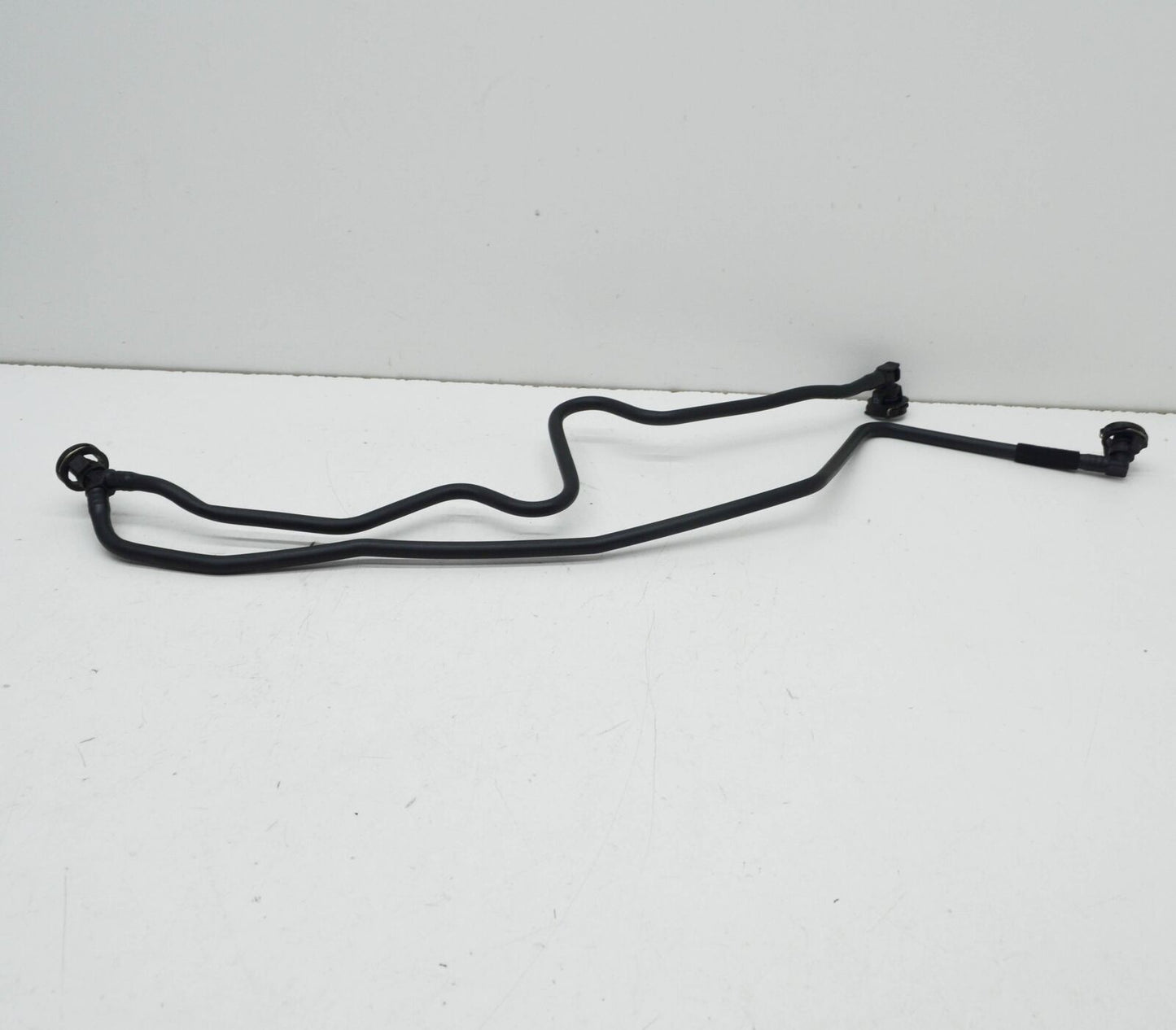 NEW MERCEDES-BENZ A W176 COOLING RADIATOR HOSE A2465010125 ORIGINAL