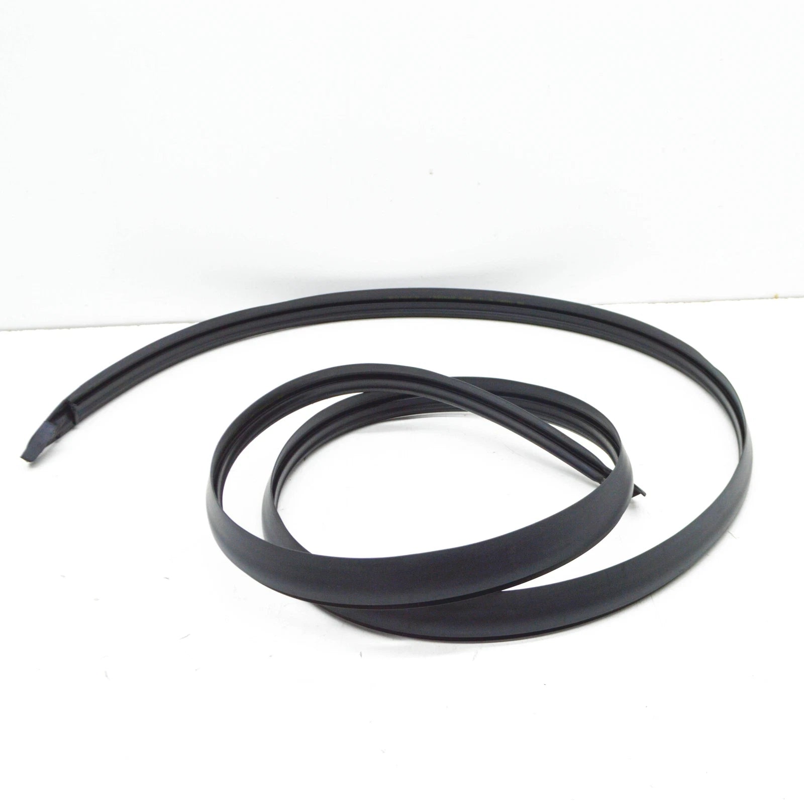 NEW BMW I3 I01 LEFT ROOF FRAME STRIP PIPING 51337288981 ORIGINAL