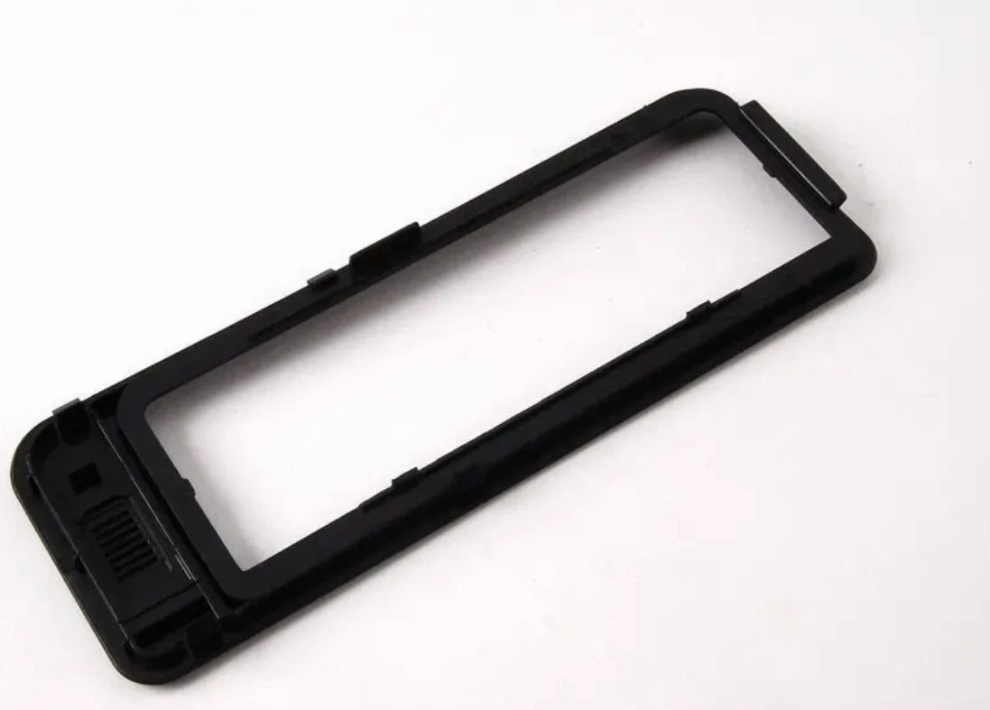 NEW BMW Z4 ROADSTER E85 INTERIOR DOME LIGHT COVER 8233608 51448233608 ORIGINAL