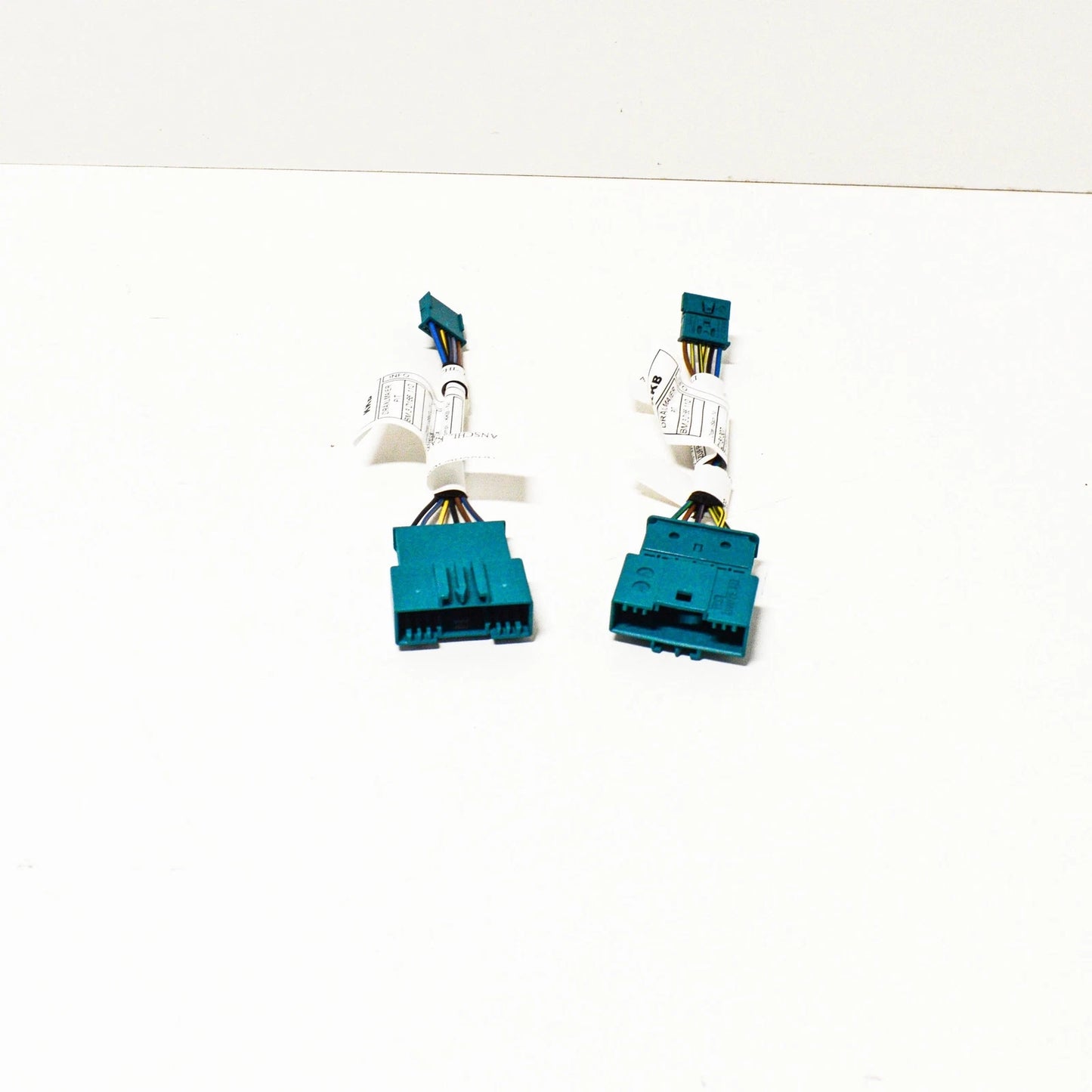 NEW BMW 3 E92 REAR TAIL LIGHTS RETROFIT CABLE KIT 61122181307 ORIGINAL