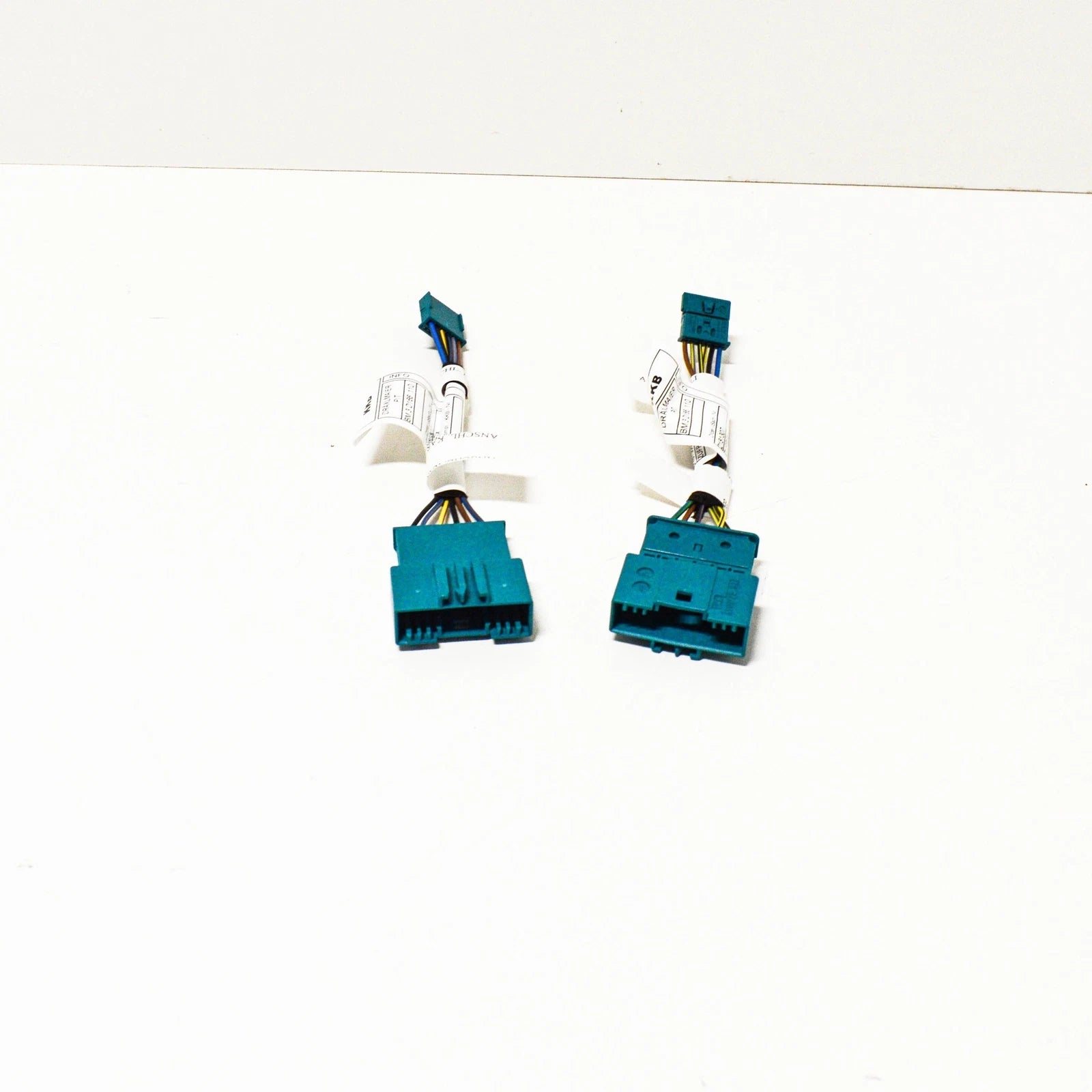 NEW BMW 3 E92 REAR TAIL LIGHTS RETROFIT CABLE KIT 61122181307 ORIGINAL